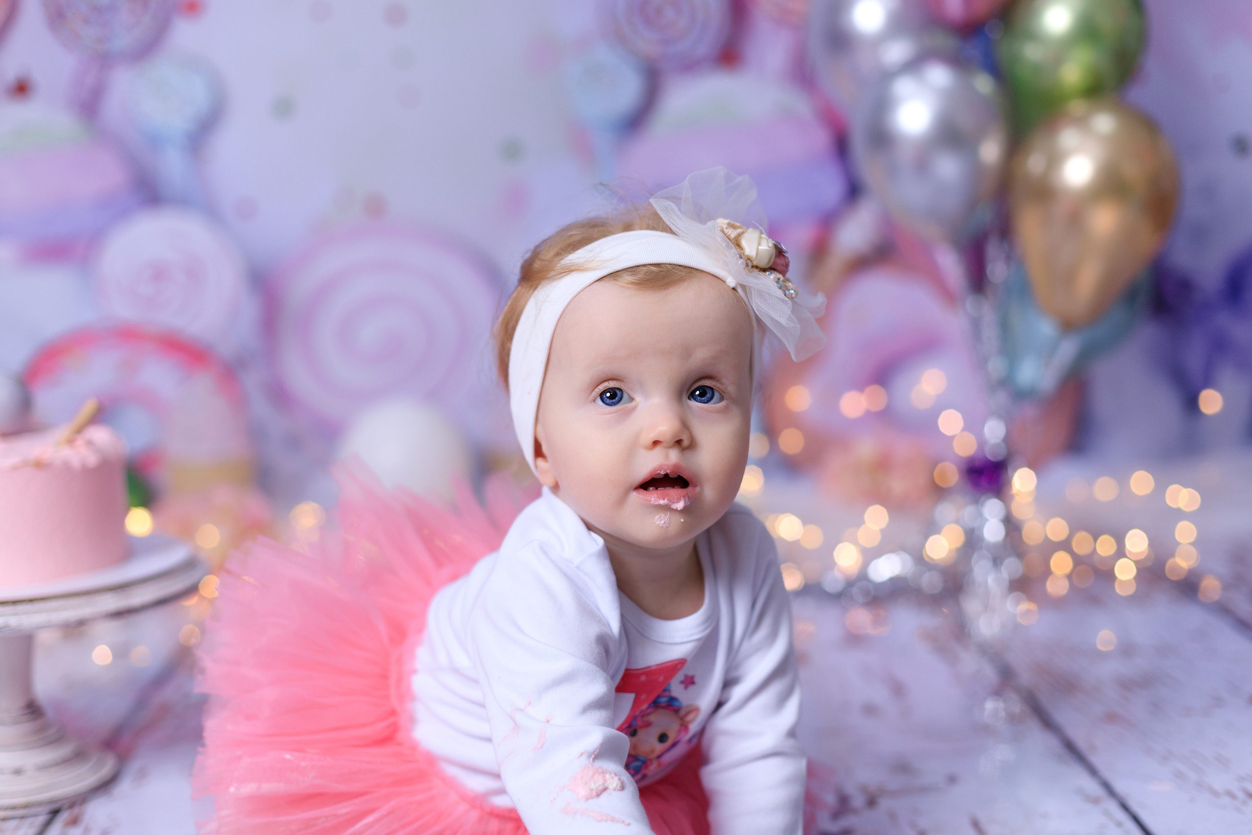 С тортиком. Фотограф новорождённых Псков