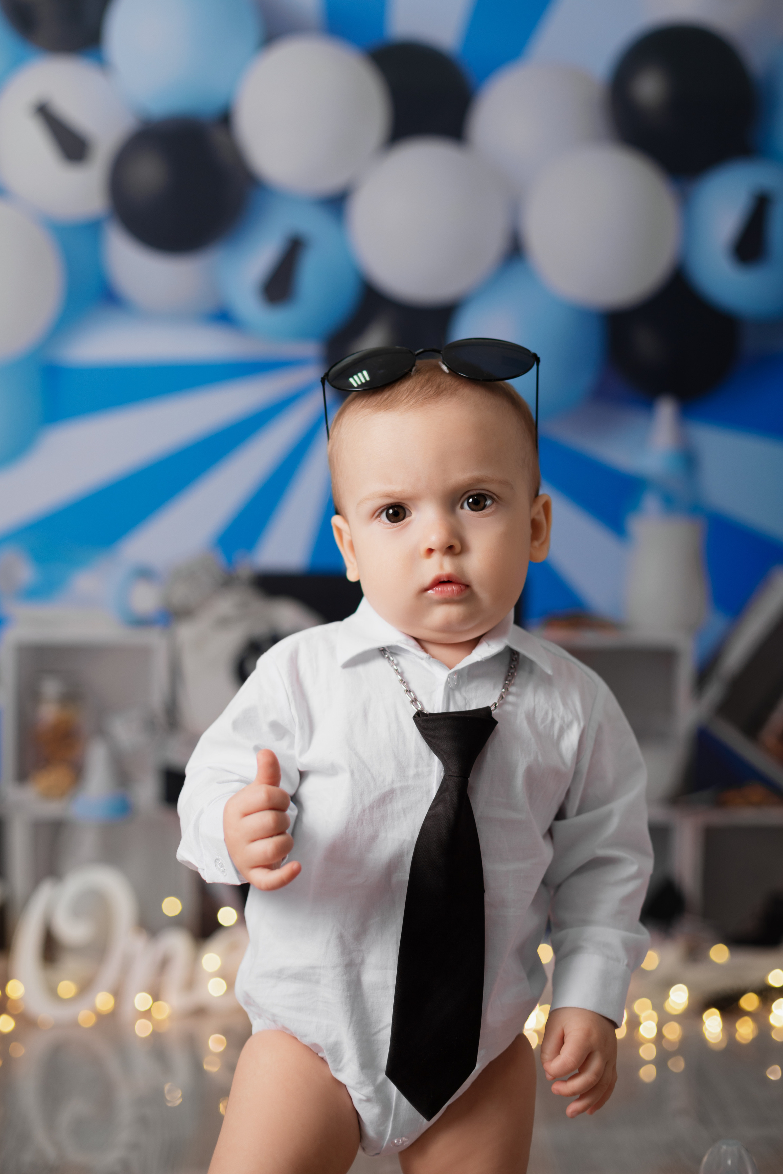 С тортиком. Фотограф новорождённых Псков