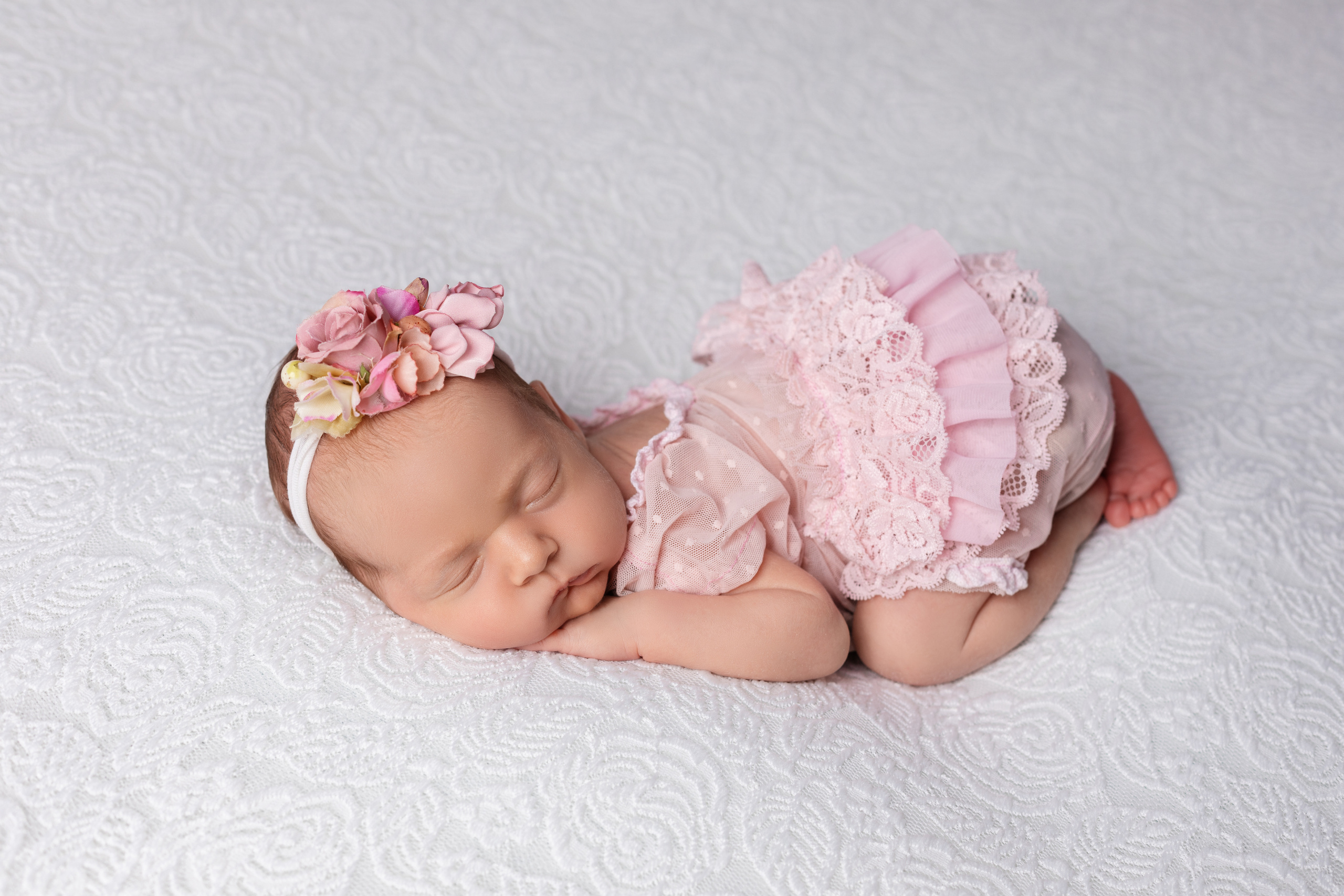 Фотограф новорождённых Псков