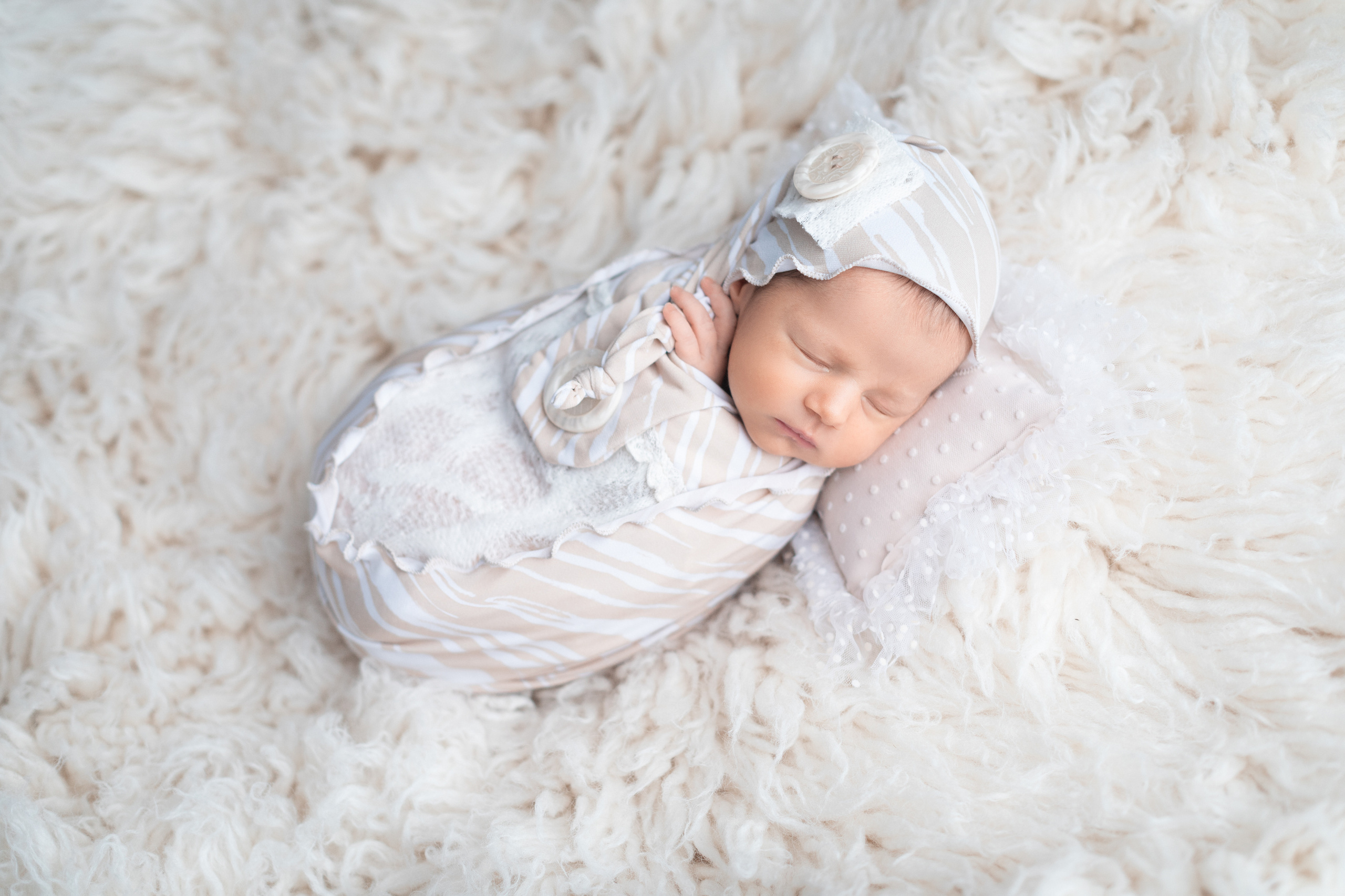 Фотограф новорождённых Псков