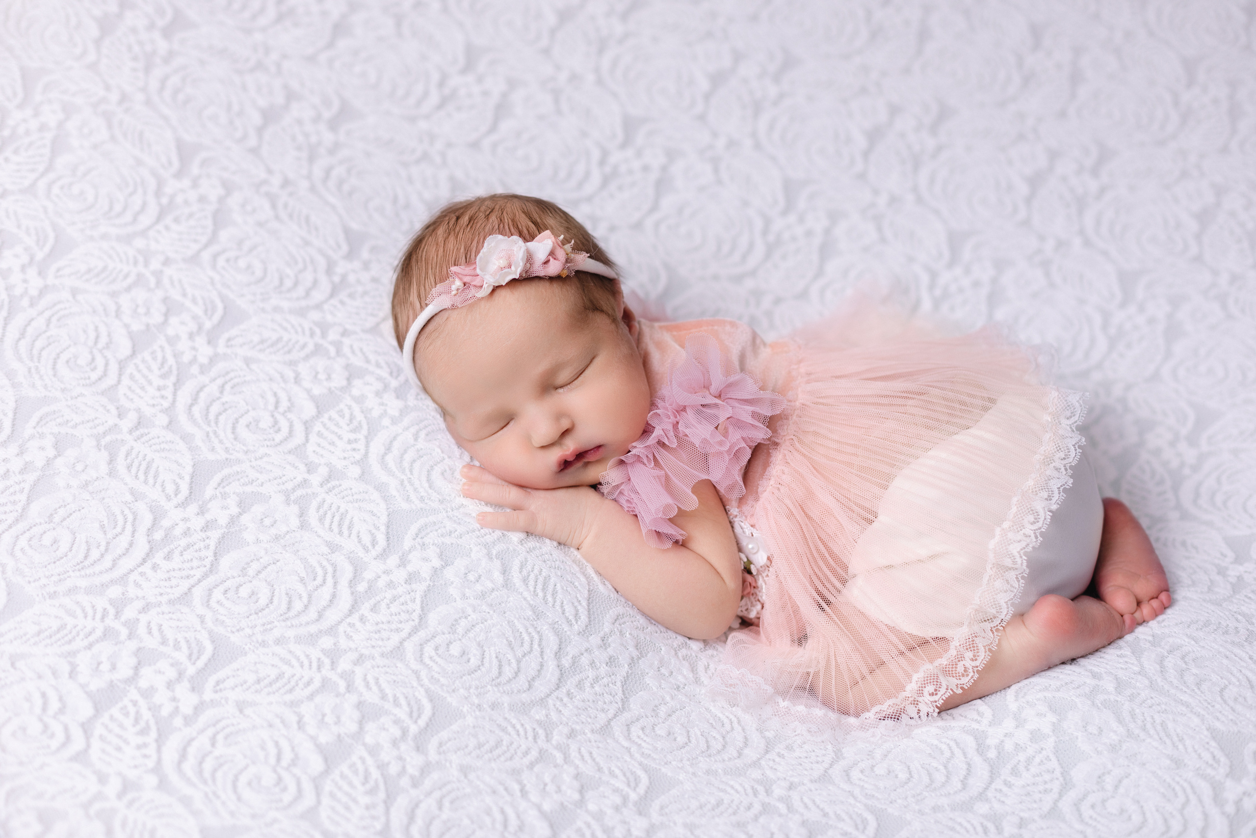 Фотограф новорождённых Псков