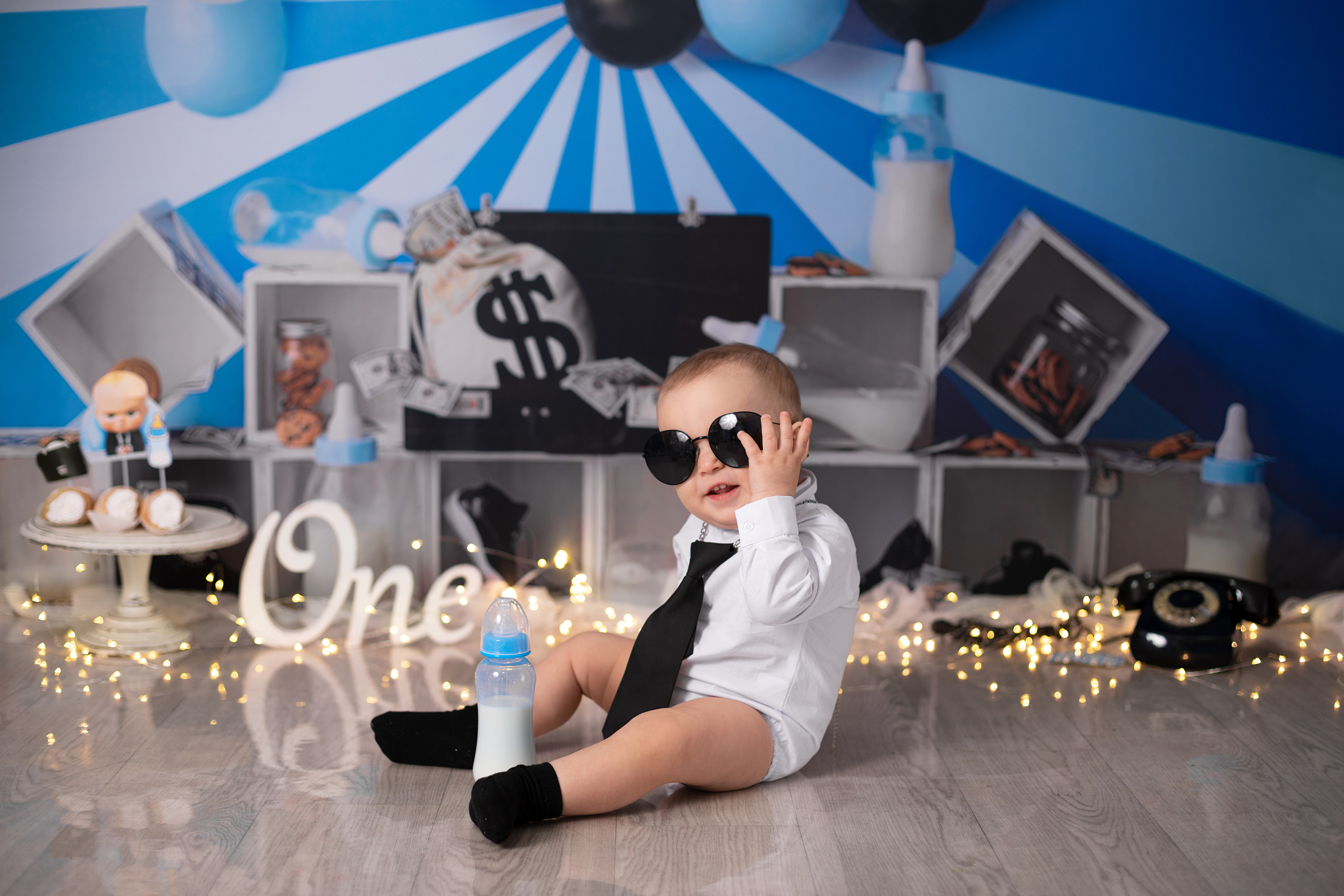 С тортиком. Фотограф новорождённых Псков