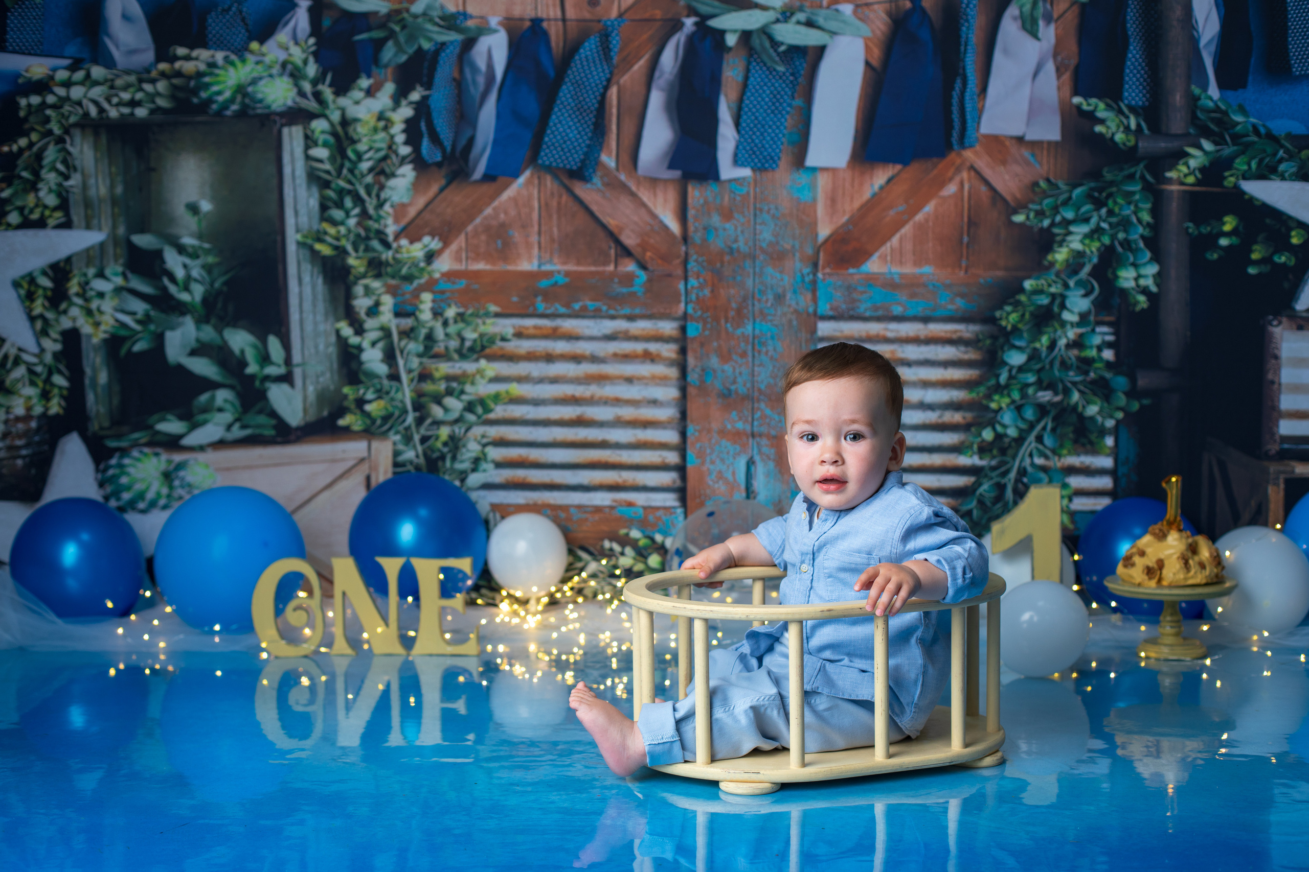 С тортиком. Фотограф новорождённых Псков