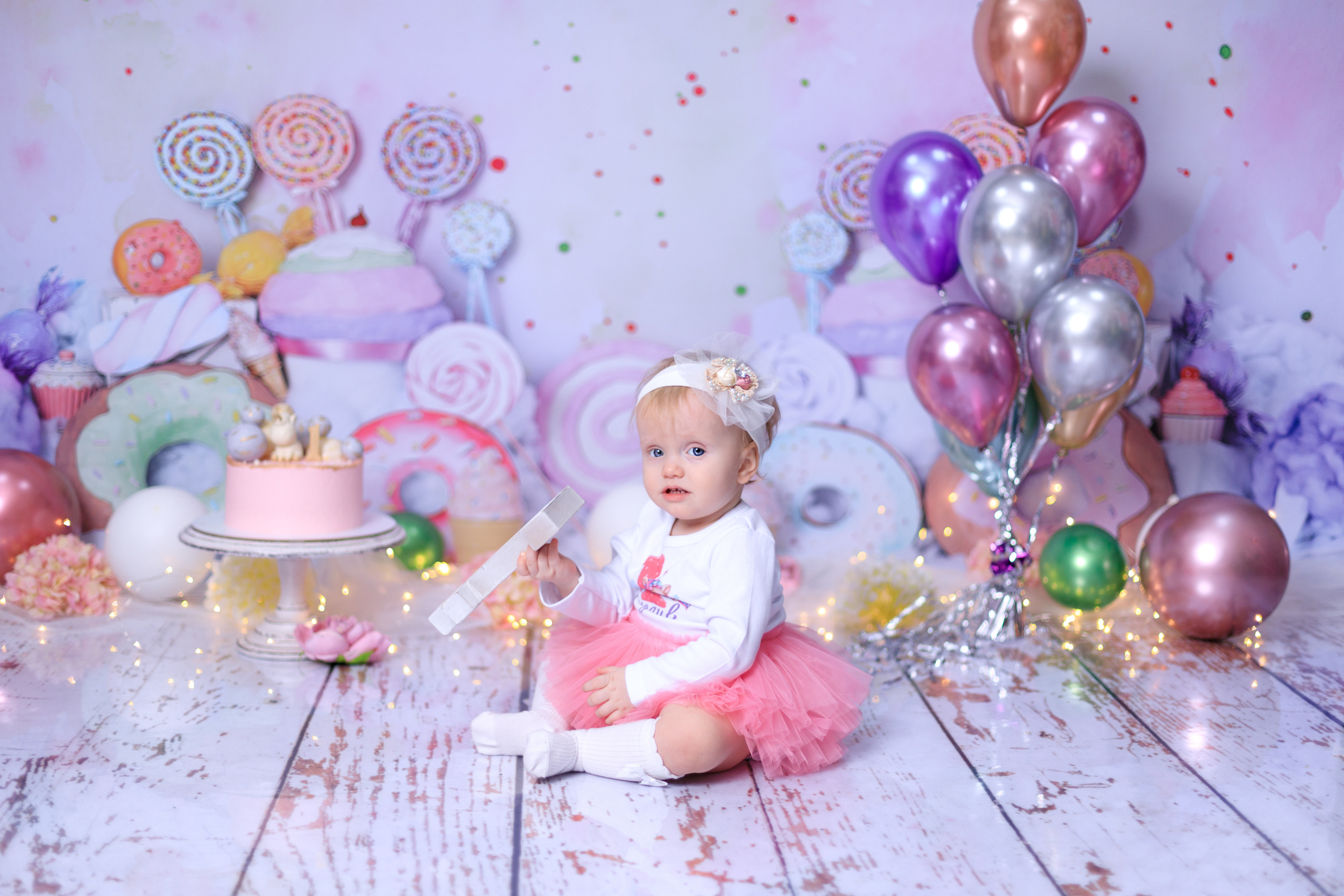 С тортиком. Фотограф новорождённых Псков