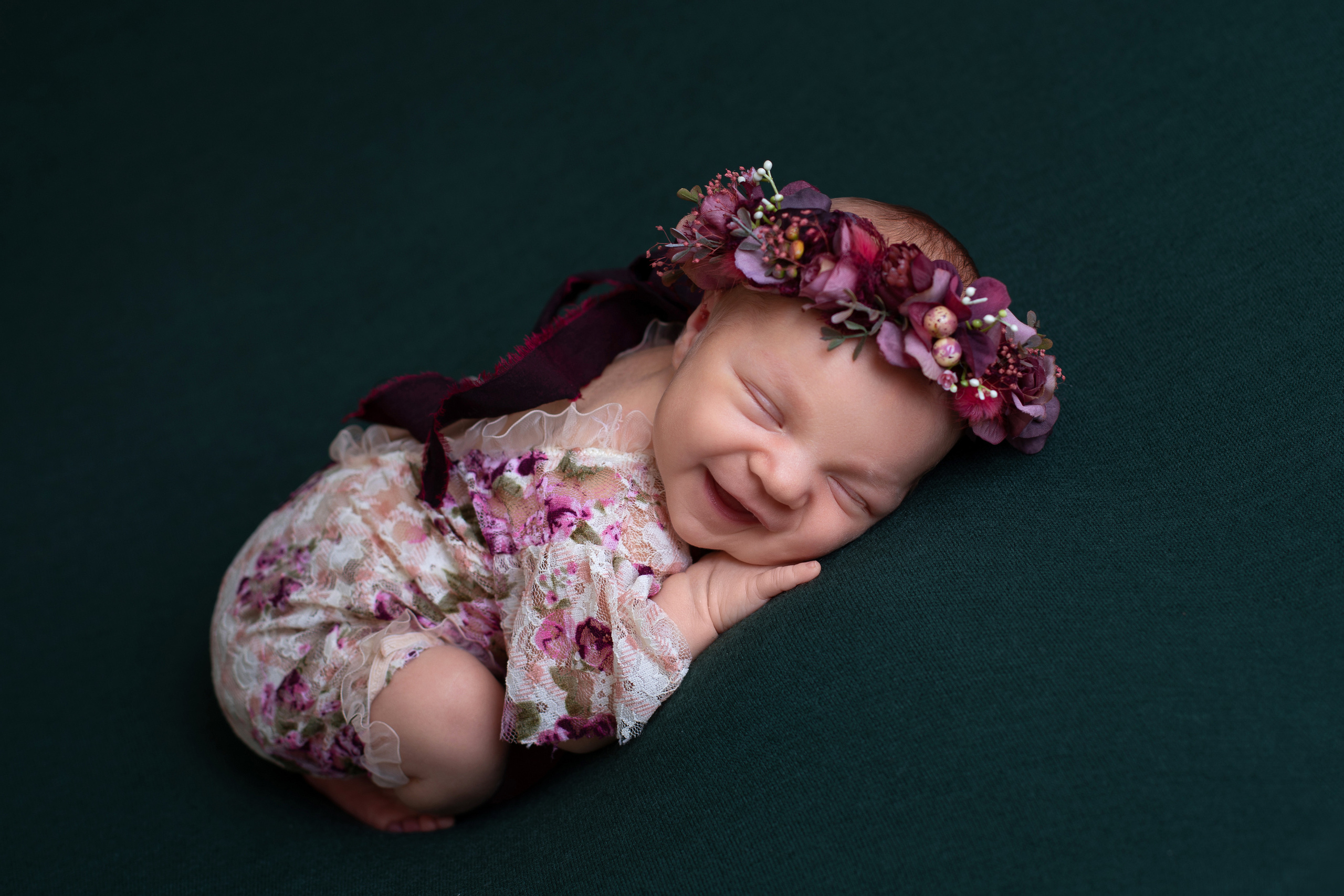 Фотограф новорождённых Псков