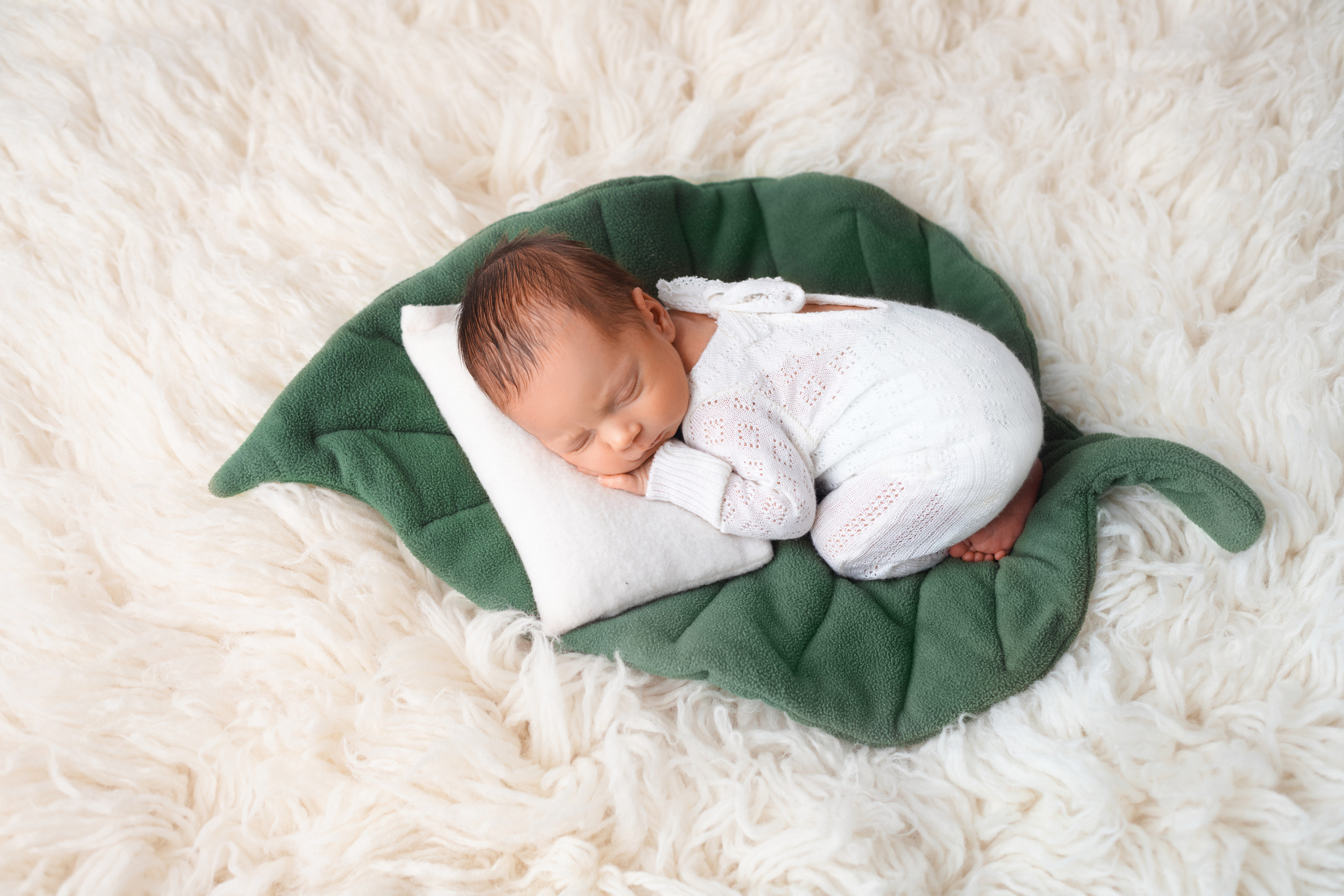 Фотограф новорождённых Псков