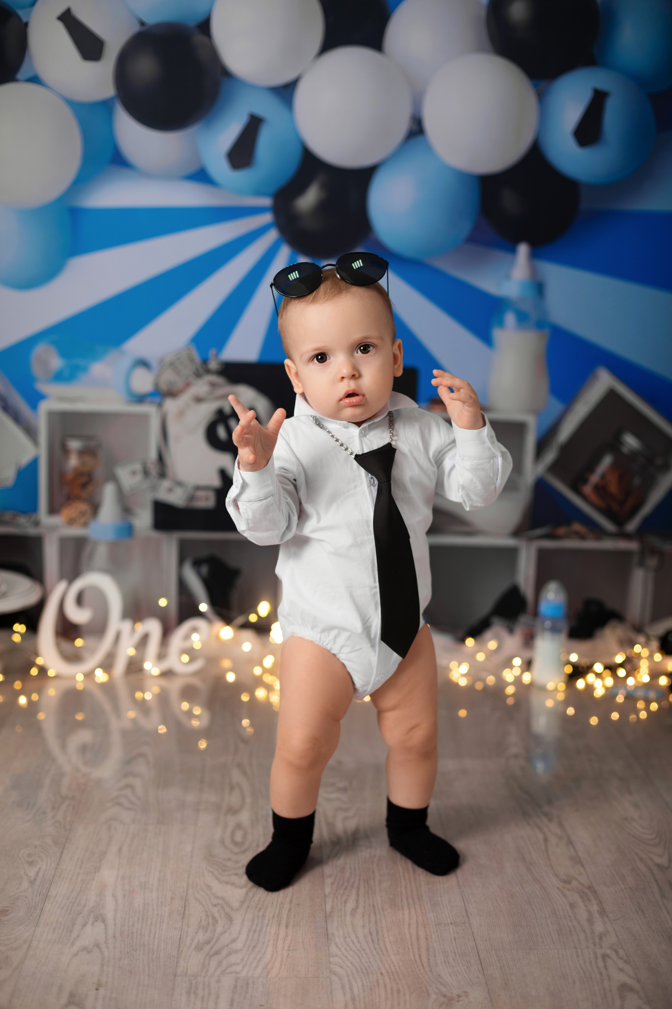 С тортиком. Фотограф новорождённых Псков