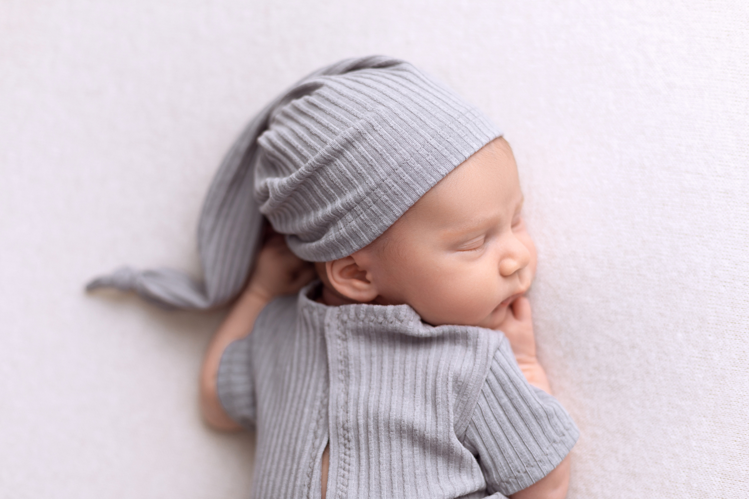 Фотограф новорождённых Псков