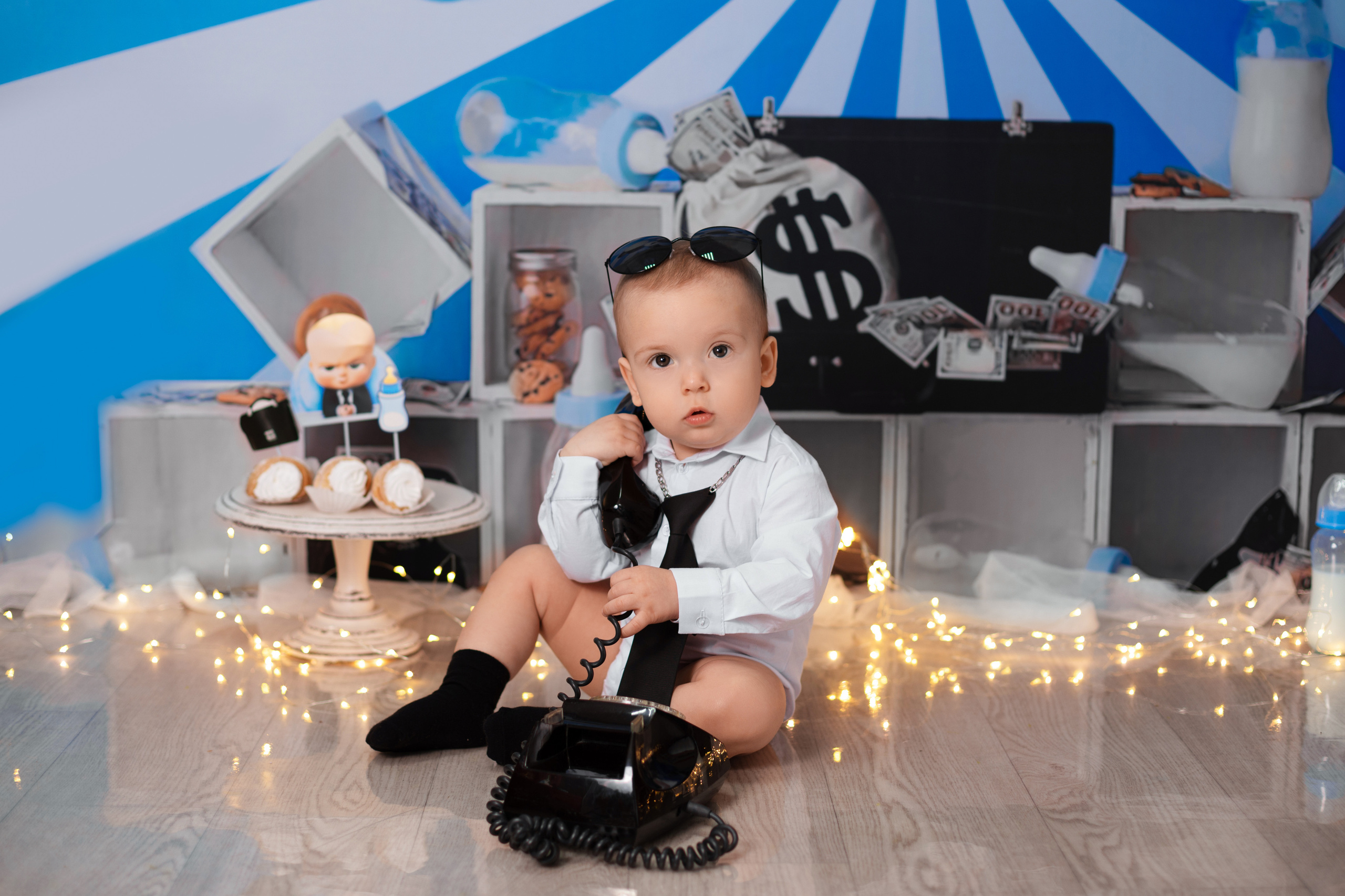 С тортиком. Фотограф новорождённых Псков