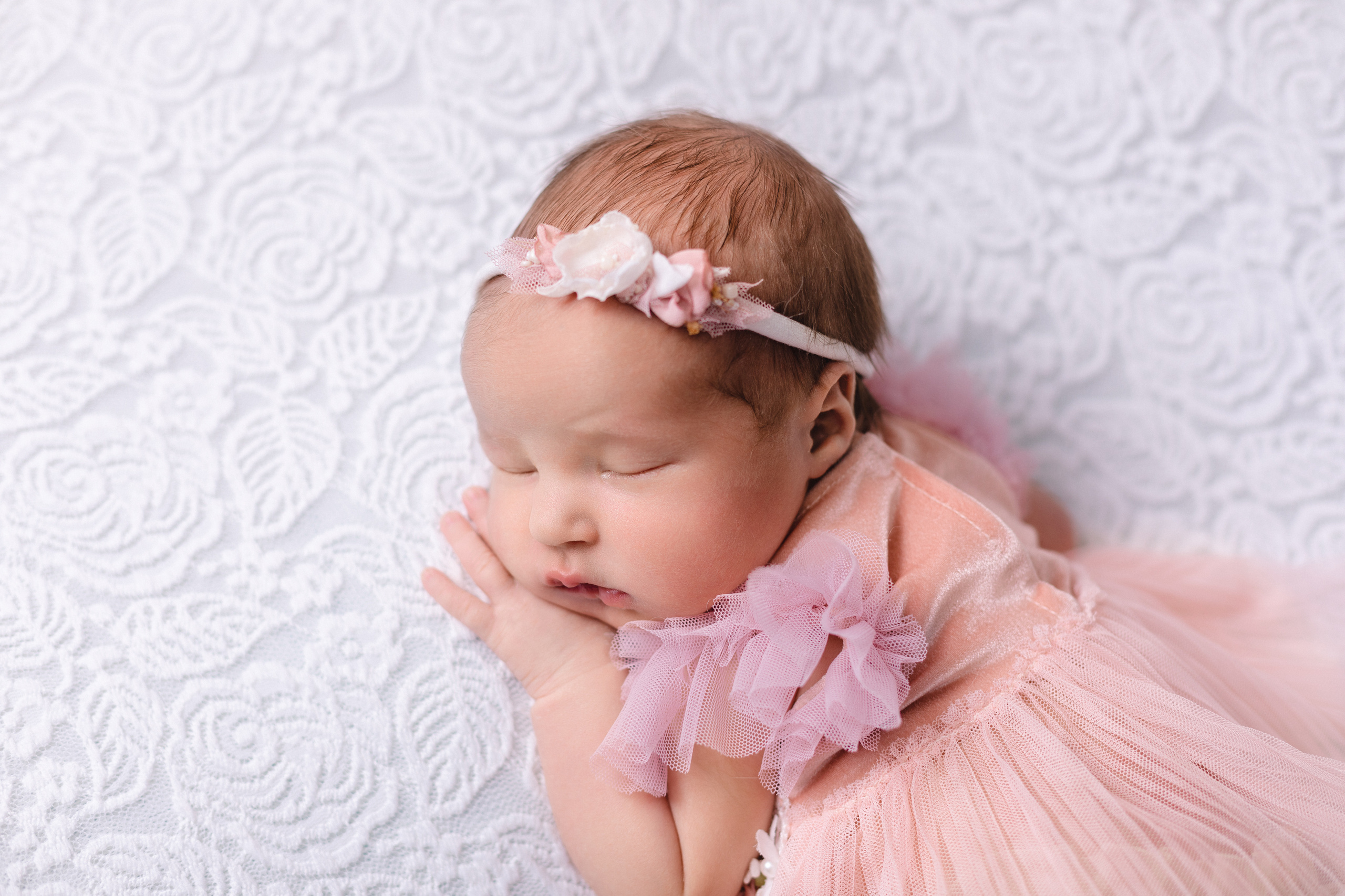 Фотограф новорождённых Псков