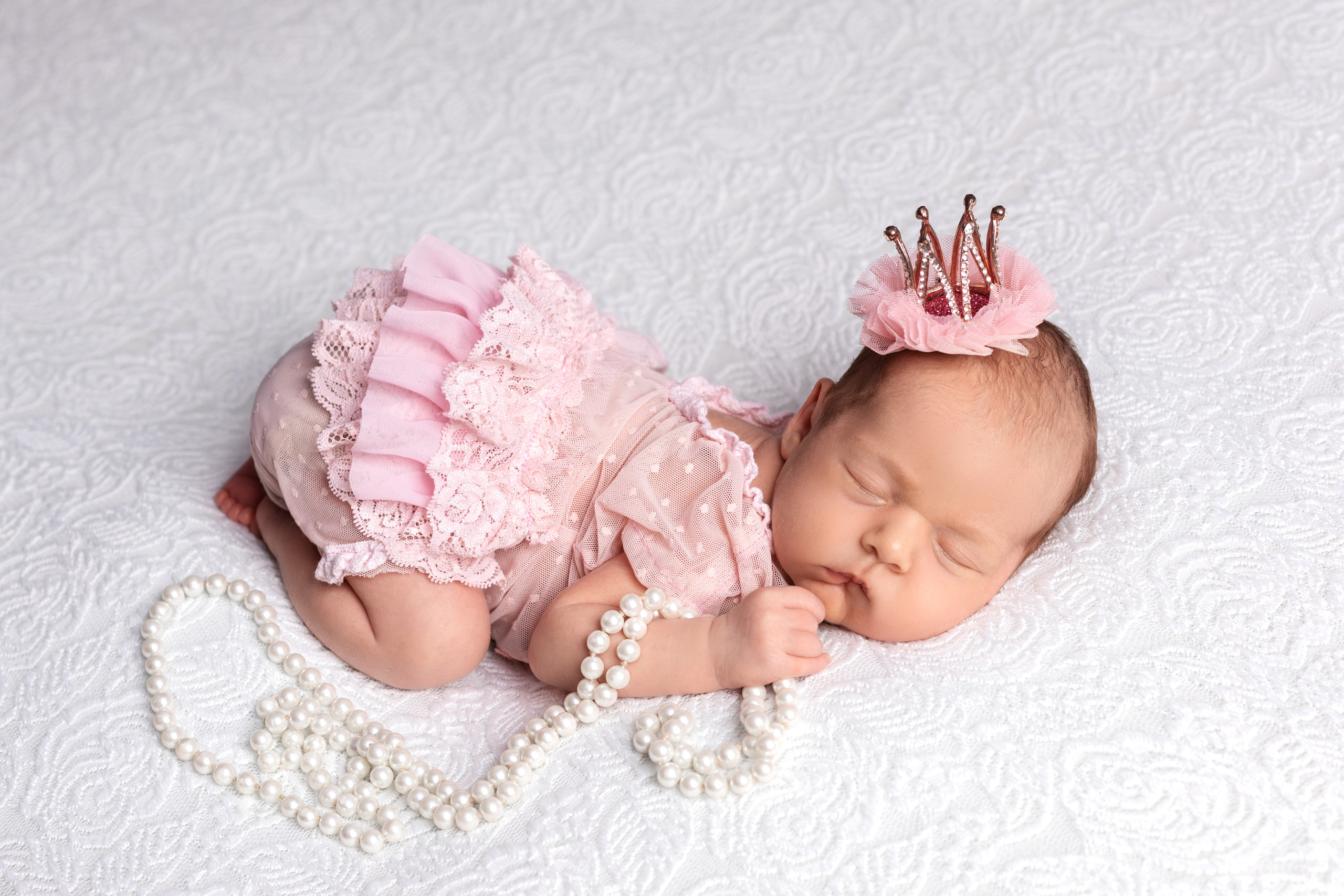 Фотограф новорождённых Псков