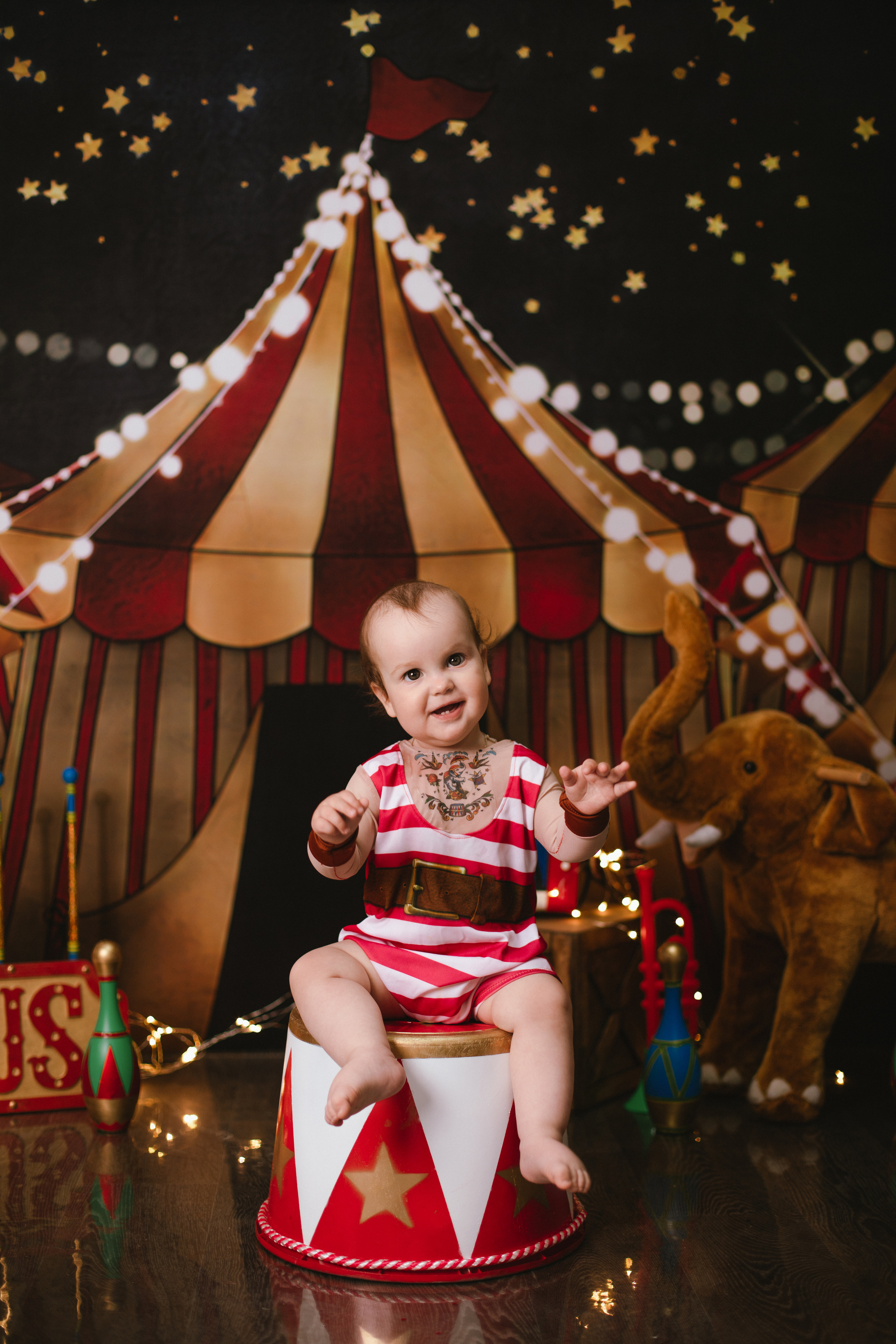 Цирк. Фотограф новорождённых Псков