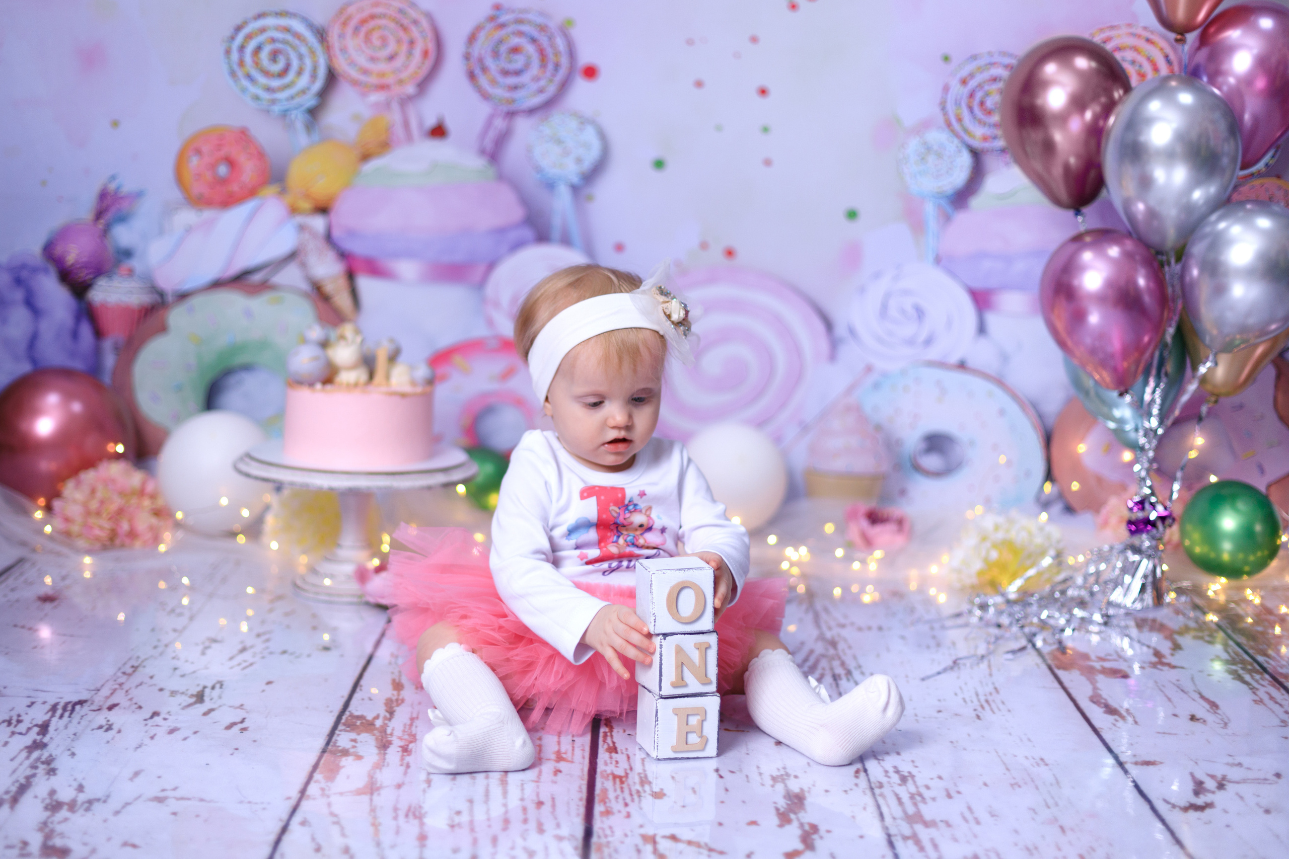 С тортиком. Фотограф новорождённых Псков