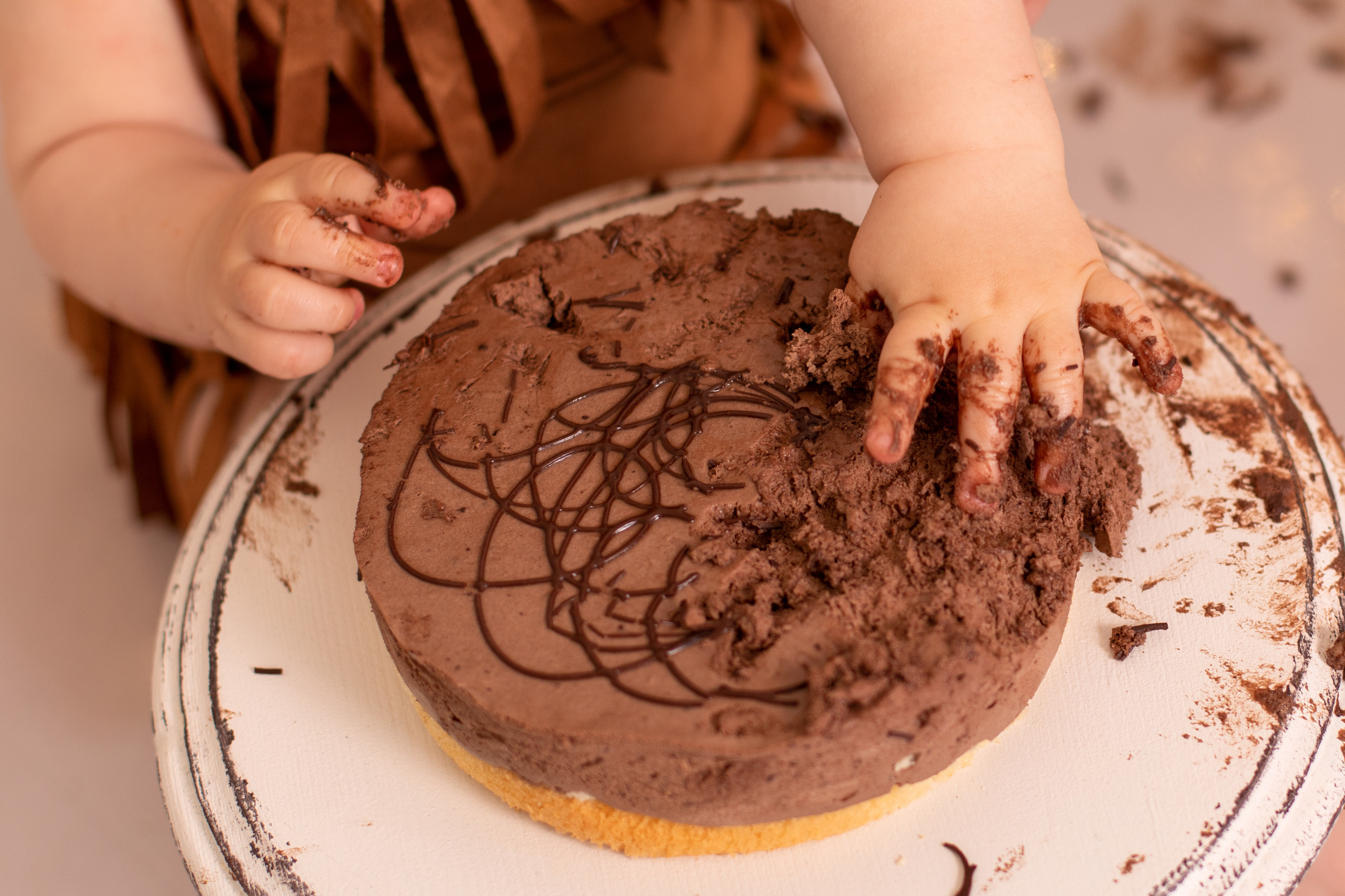 С тортиком. Фотограф новорождённых Псков
