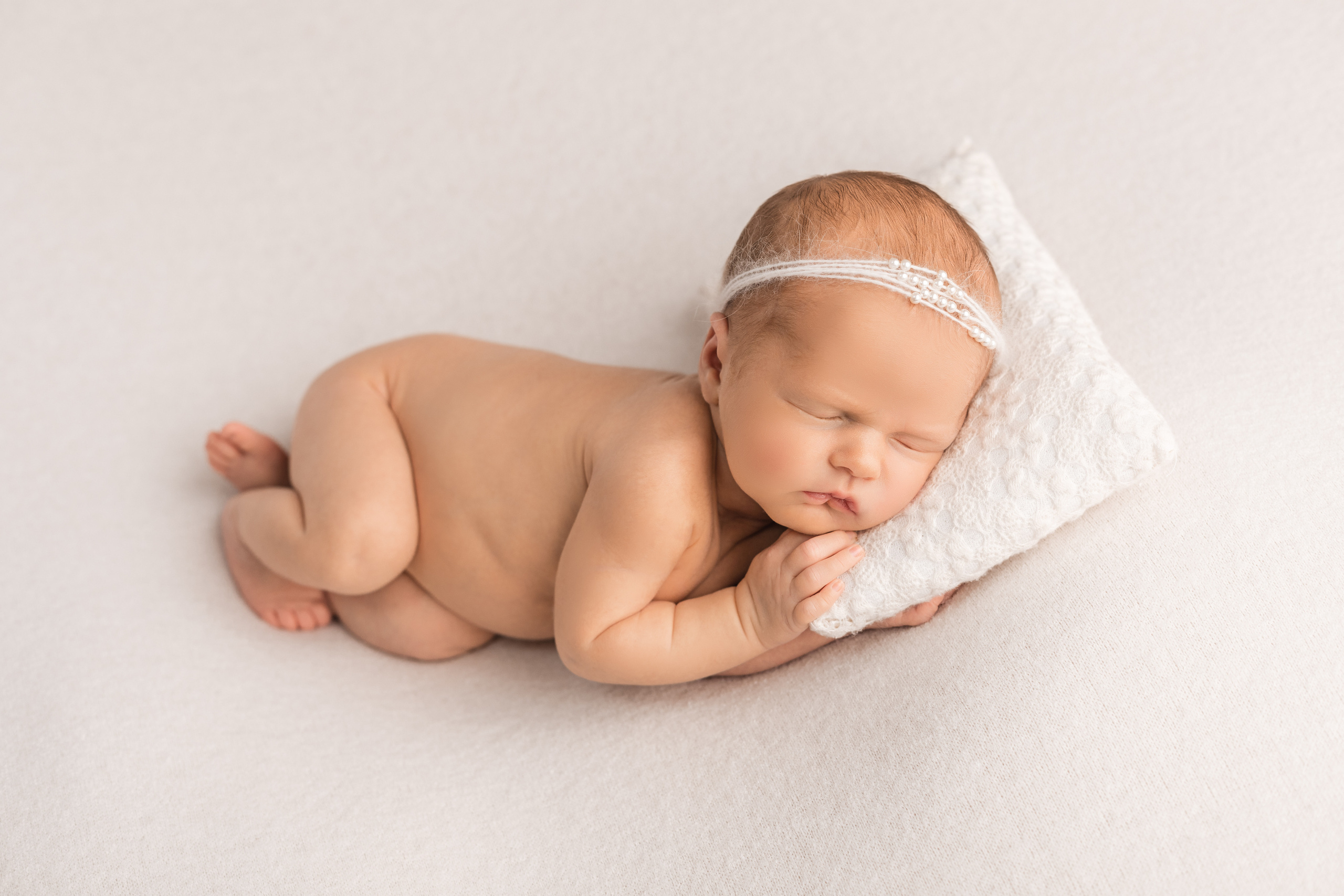 Фотограф новорождённых Псков