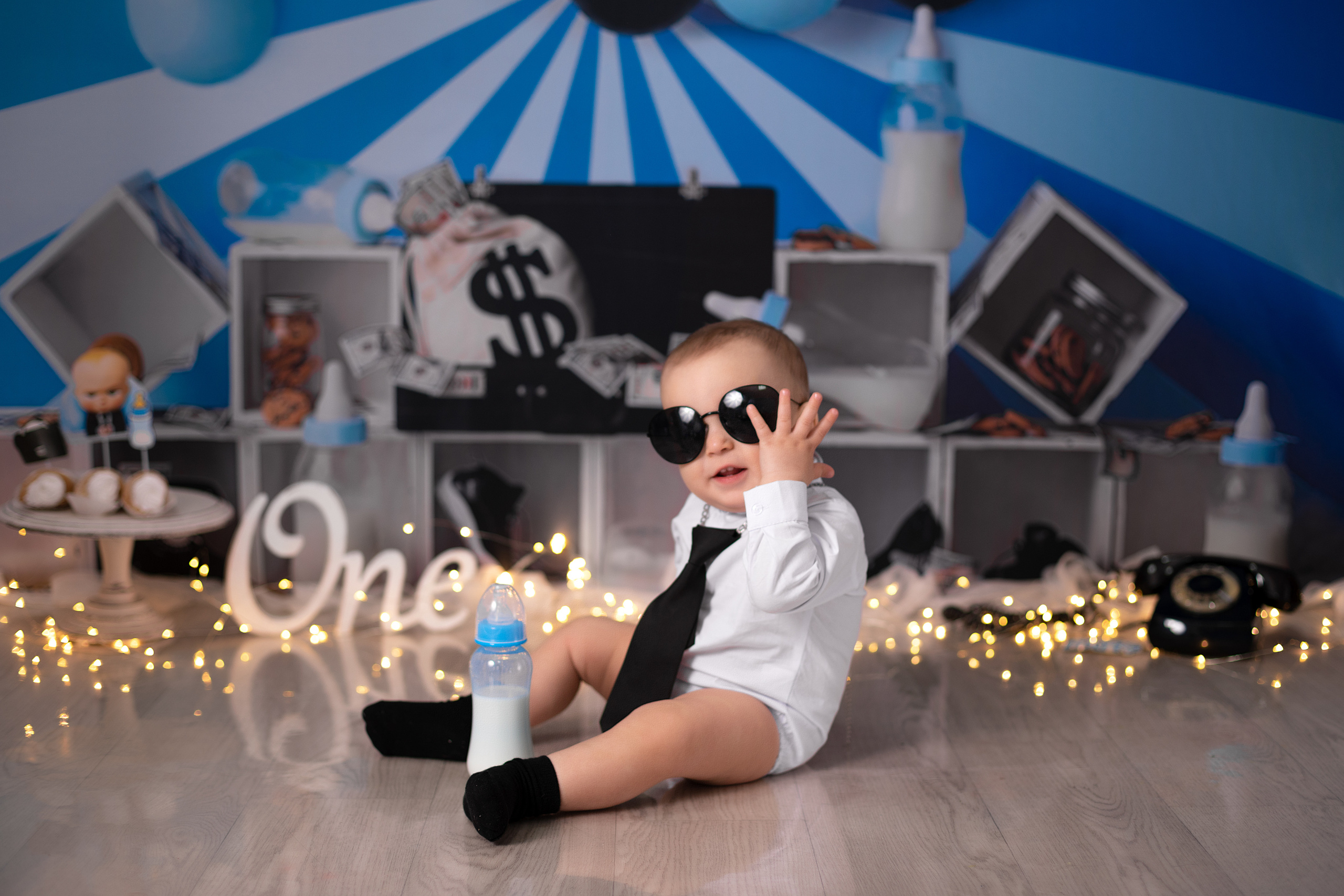 С тортиком. Фотограф новорождённых Псков