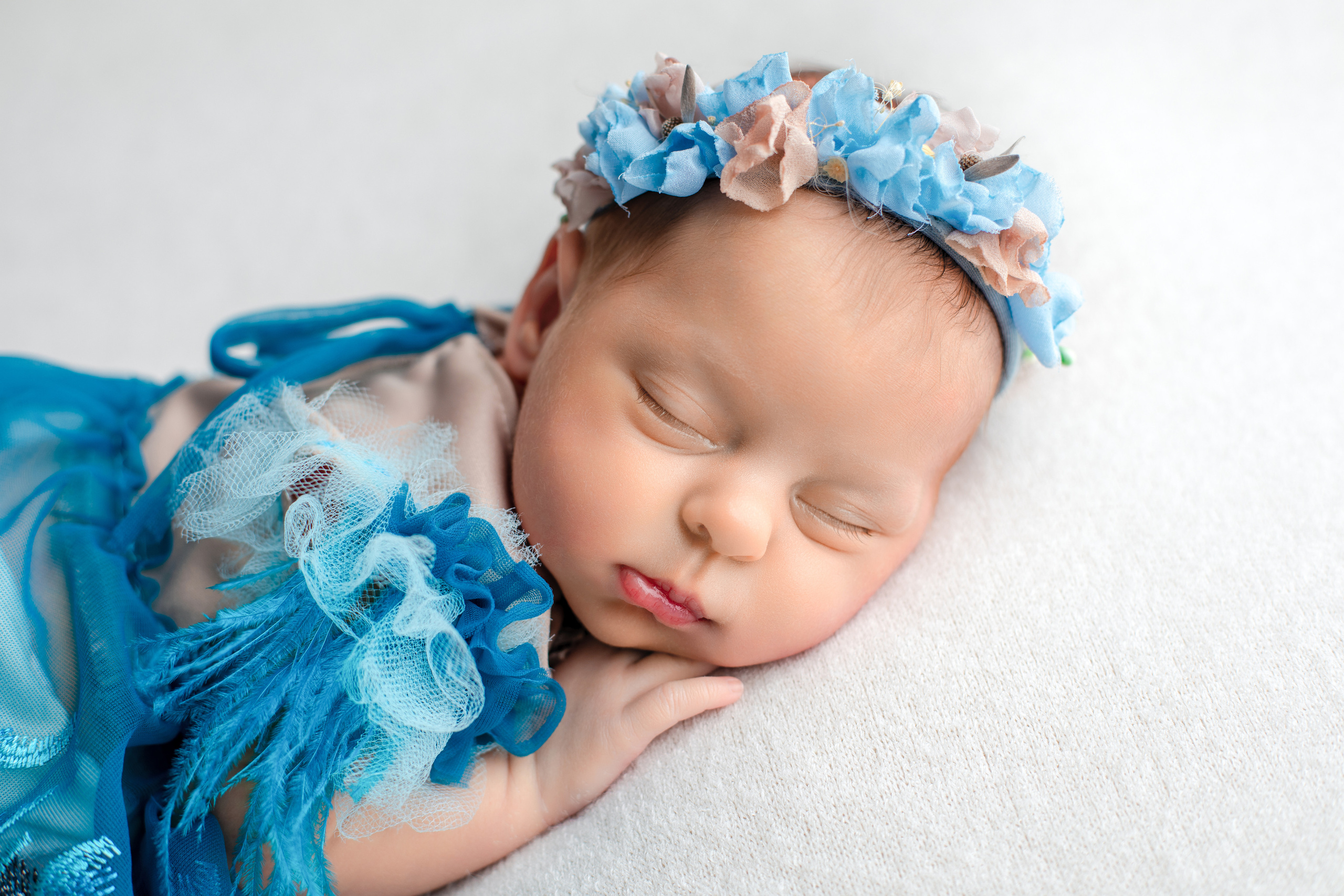 Фотограф новорождённых Псков