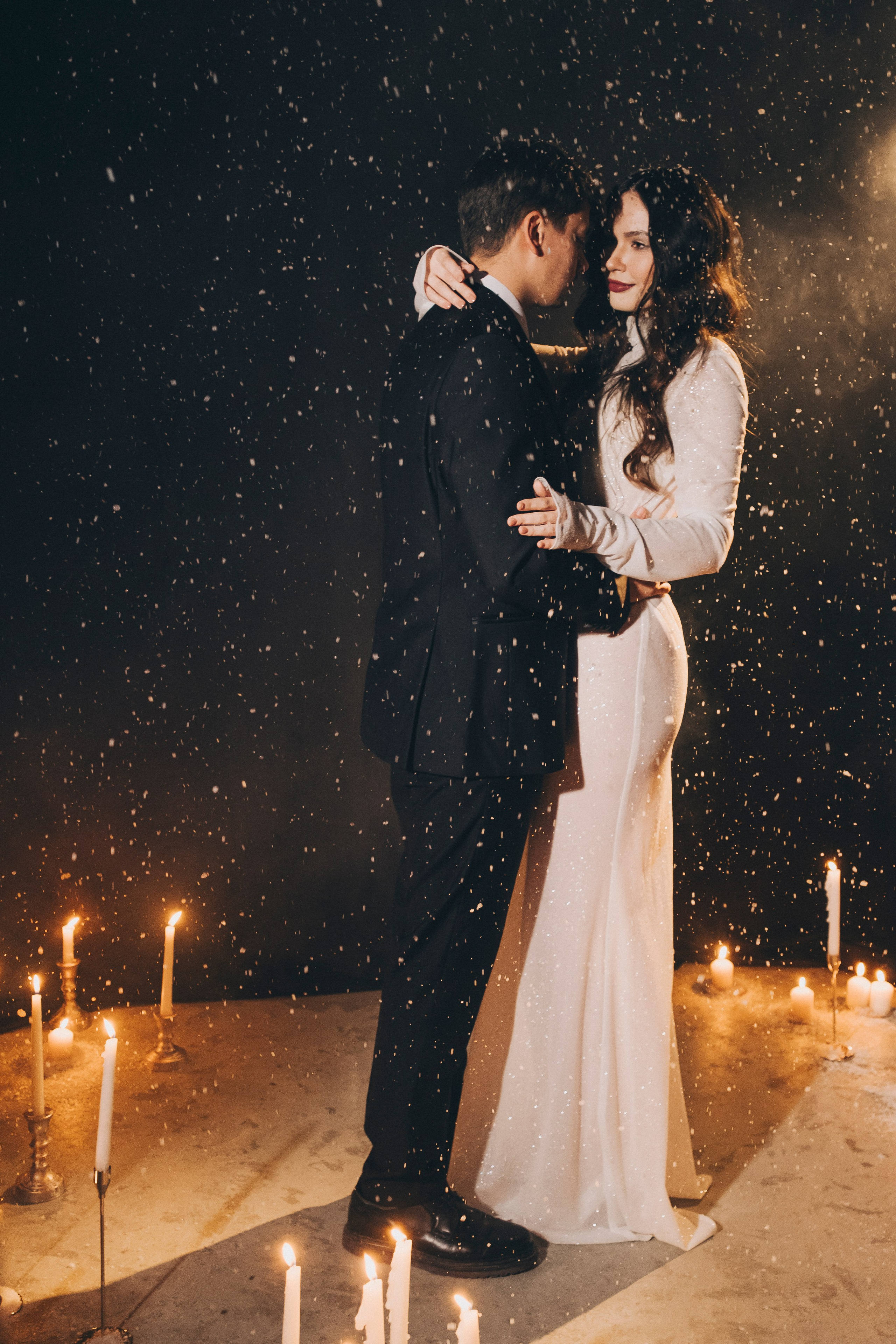 Свадебная лав стори в студии. Фотограф в Иркутске Анна Мирошникова