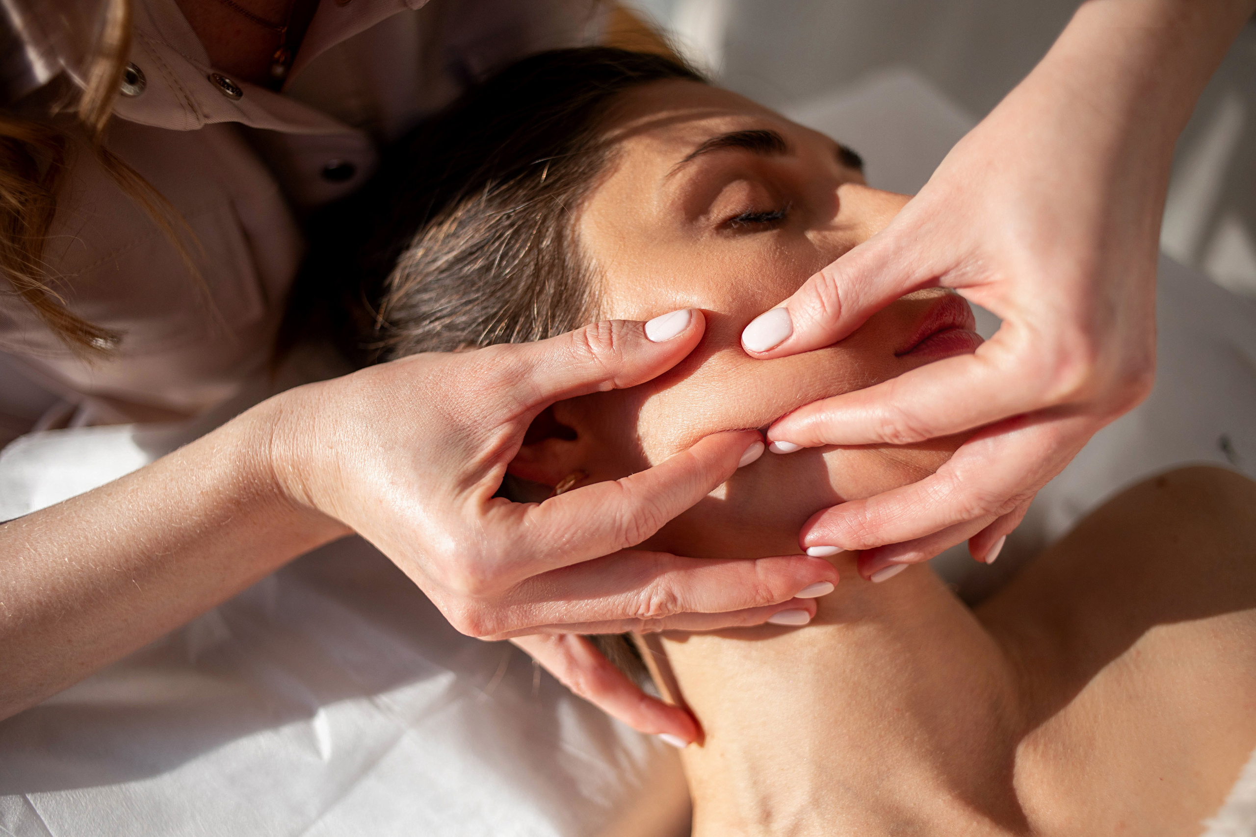 Готовая лента для Инстаграм. Косметолог. Фотограф в Краснодаре Евгения Михаевич