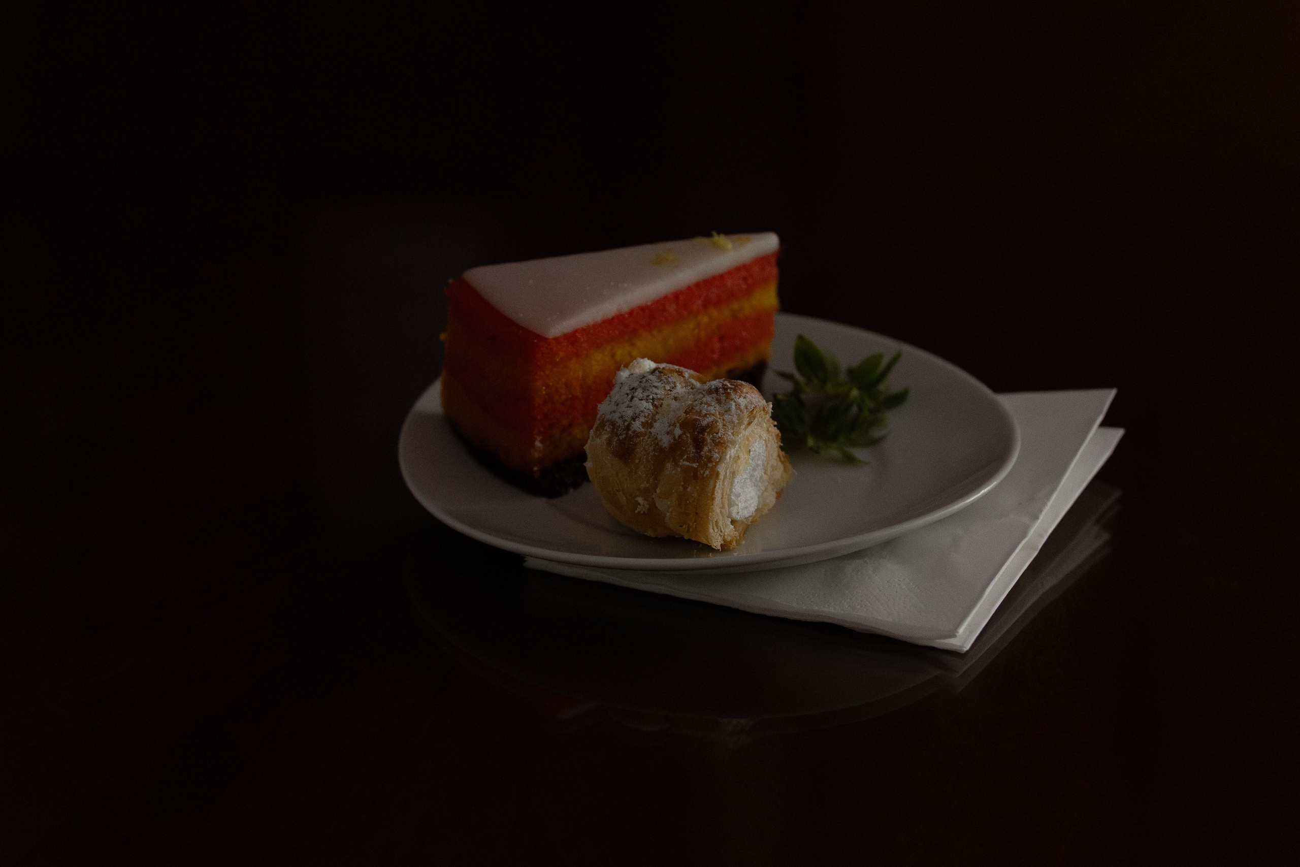 Lecture “Love in Philosophy”. Magic photos