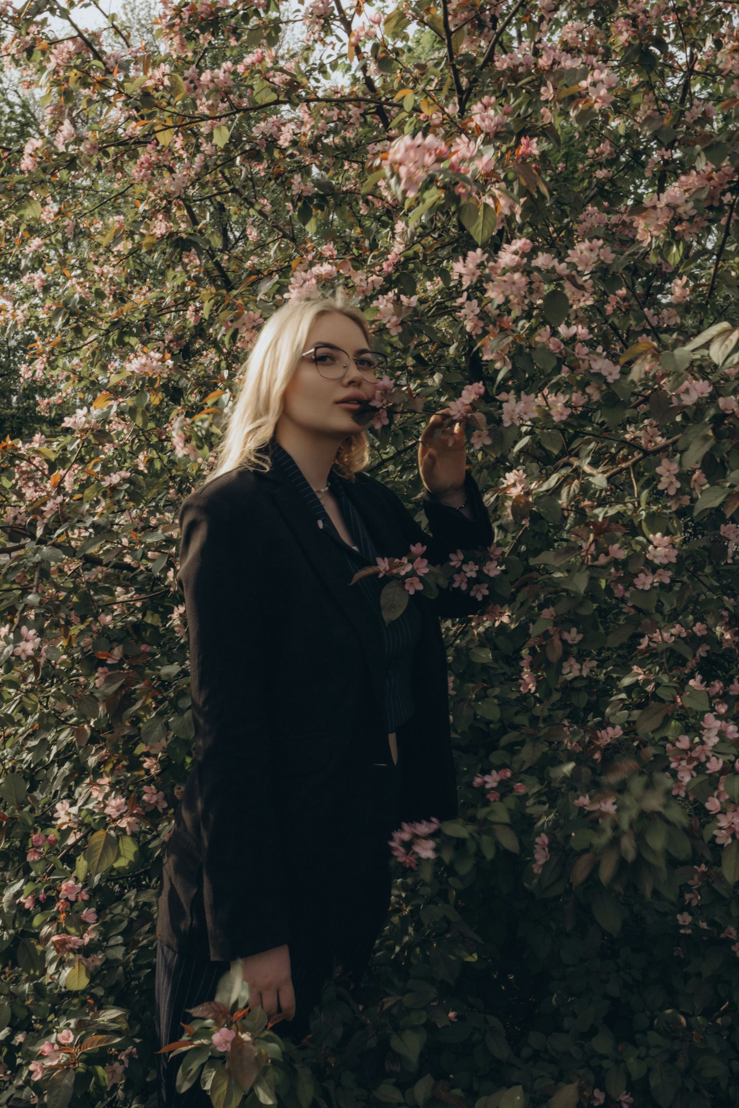 Эмма в цветении. Фотограф Ксения Железникова