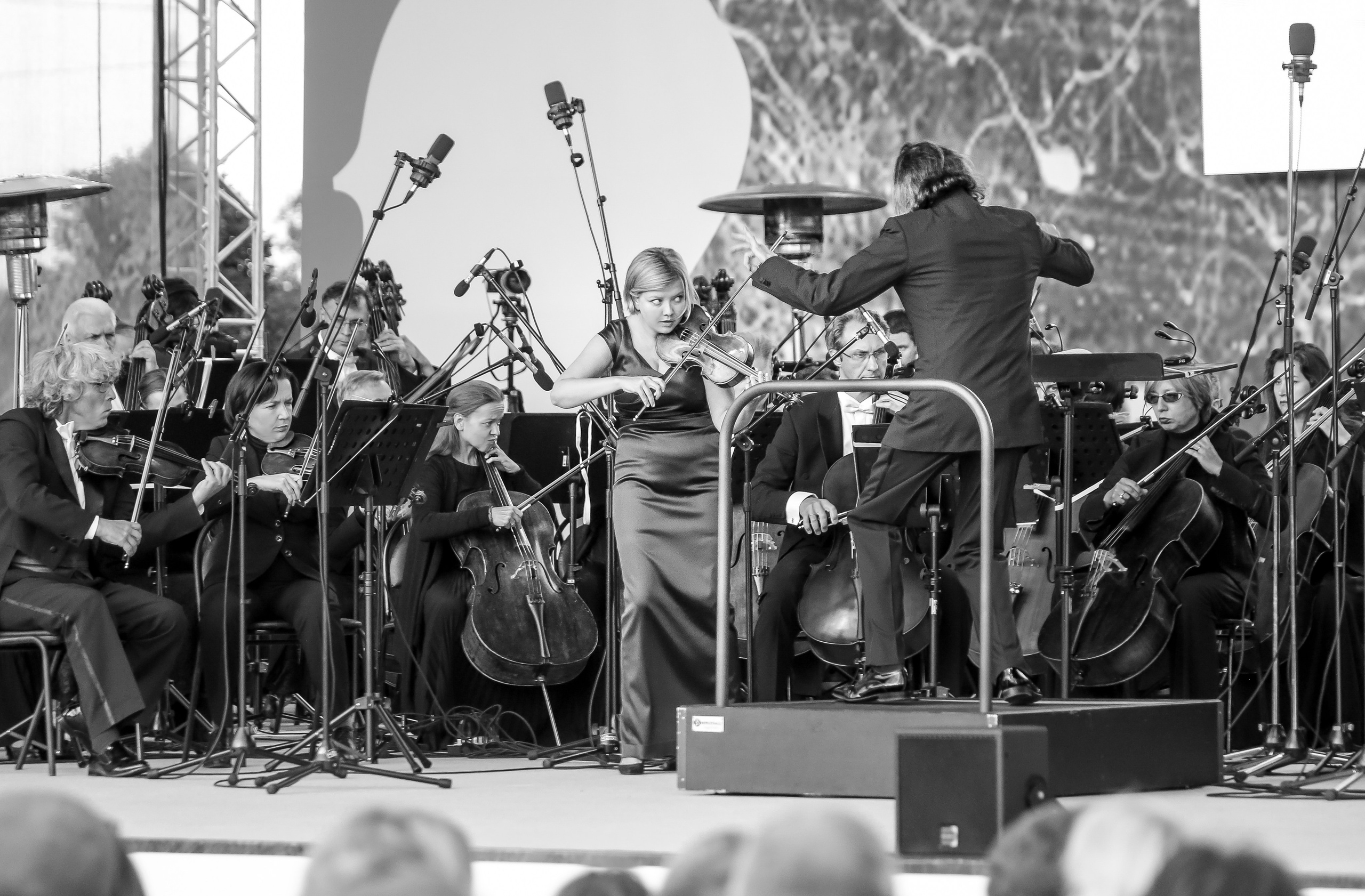 «Под небом голубым…»: второй фестивальный вечер в Новом Иерусалиме. Дарья Письменюк / Darya Leitstern — фотограф, музыкант, журналист, путешественник