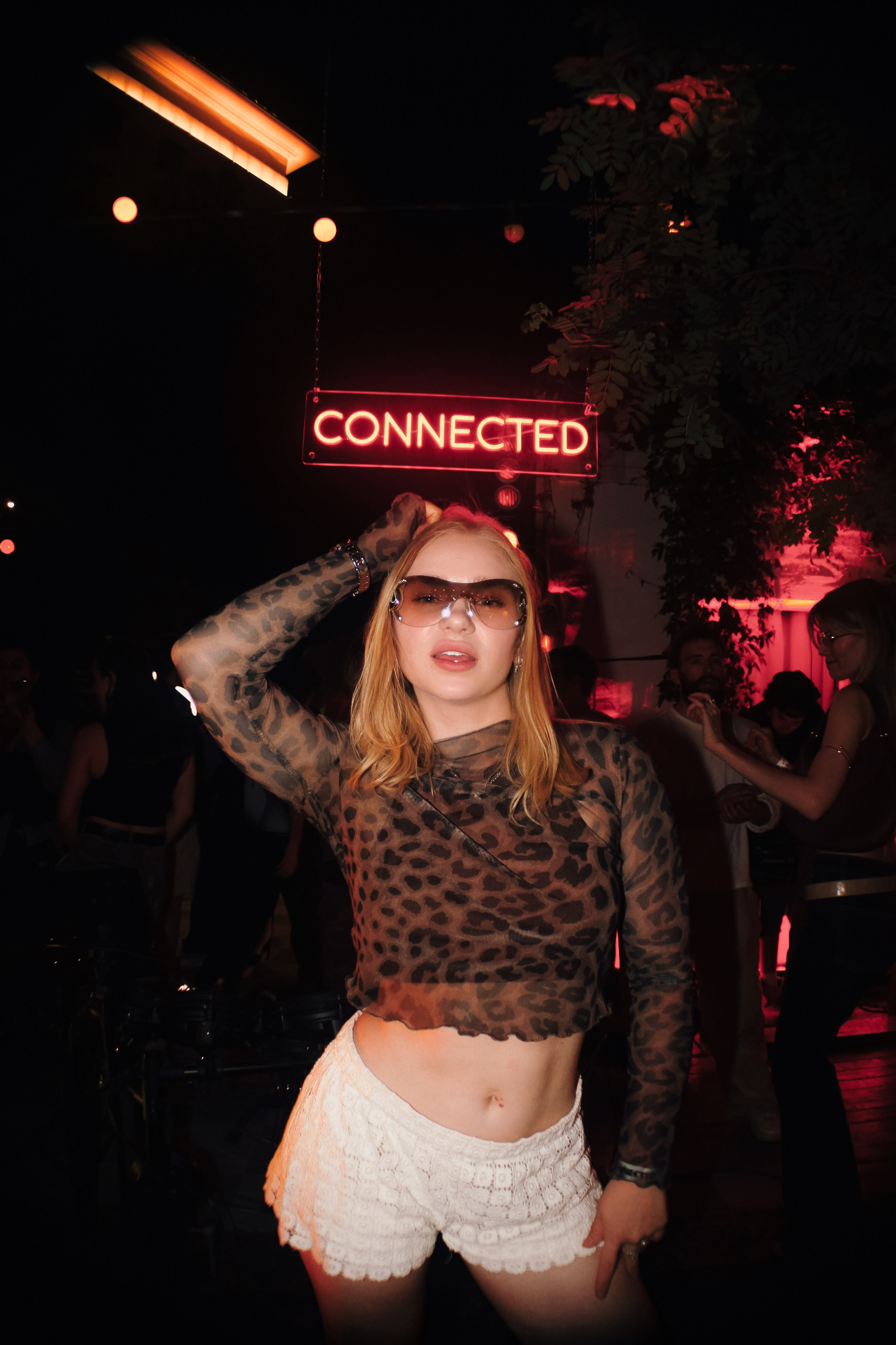 Connected sessions #2 ph by @rusagee / at YAUZA. TENZO | Creative Producer / Art Director