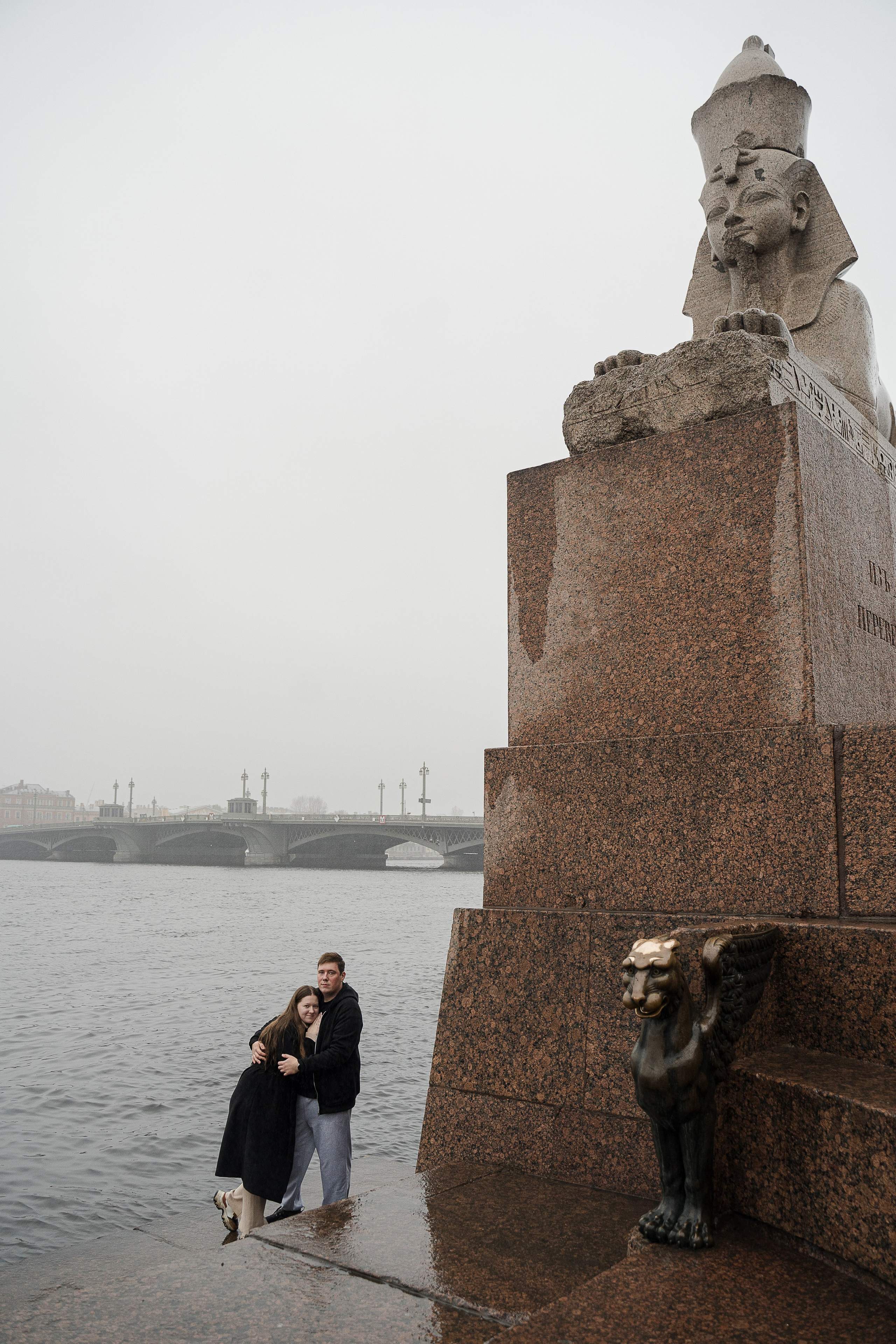 Дождь на набережной. Свадебный и семейный фотограф в Пушкине и Санкт-Петербурге Мария Филиппова