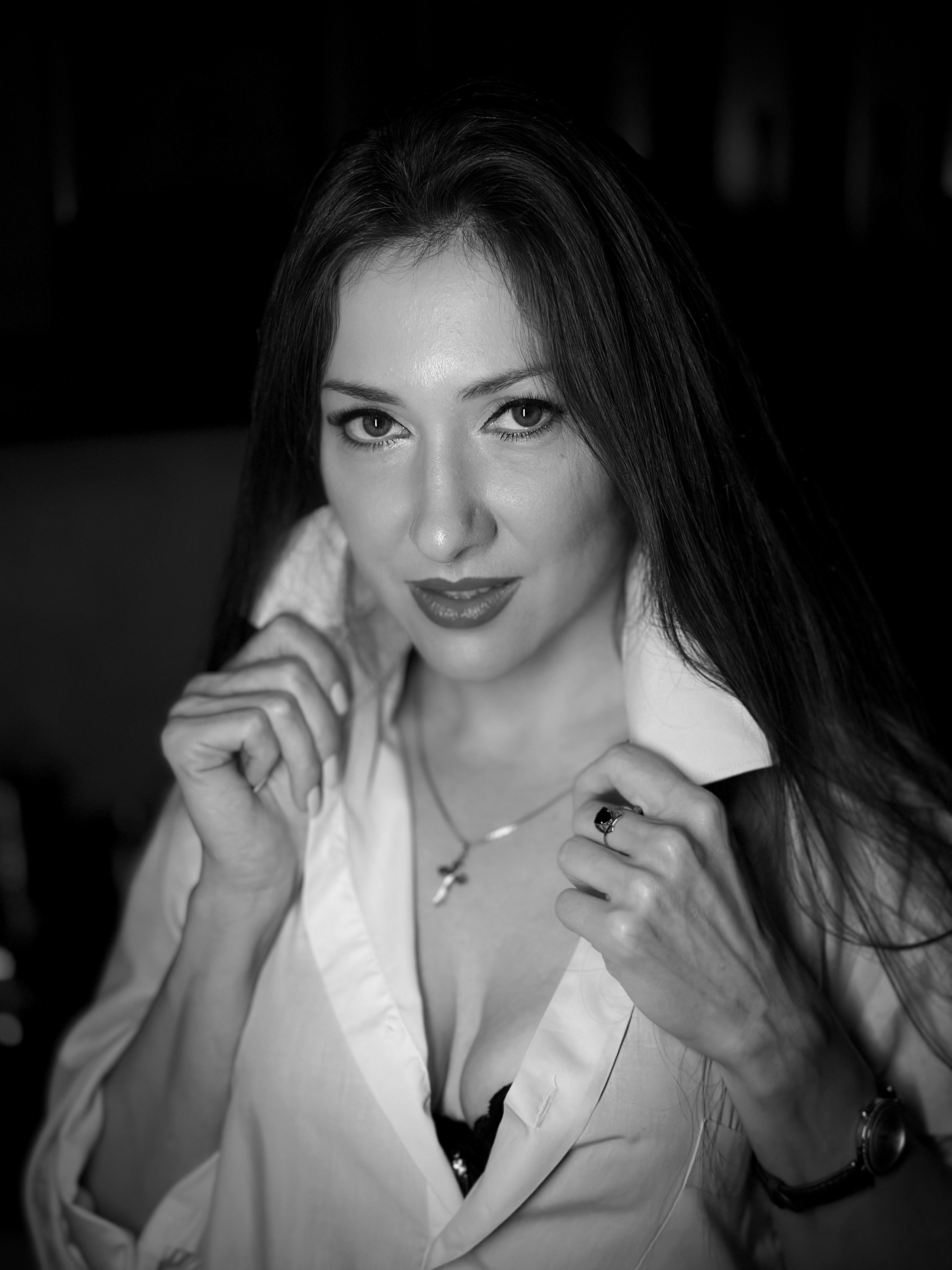 Фотосессия в студии, услуги и цены у профессионального портретного фотографа в СПб. Фотостудия, Портрет, Ню, Будуар, Детская фотосессия. Фотограф Алексей Лукин. Профессиональная фотосъёмка в Санкт-Петербурге. Обработка и Ретушь фотографий