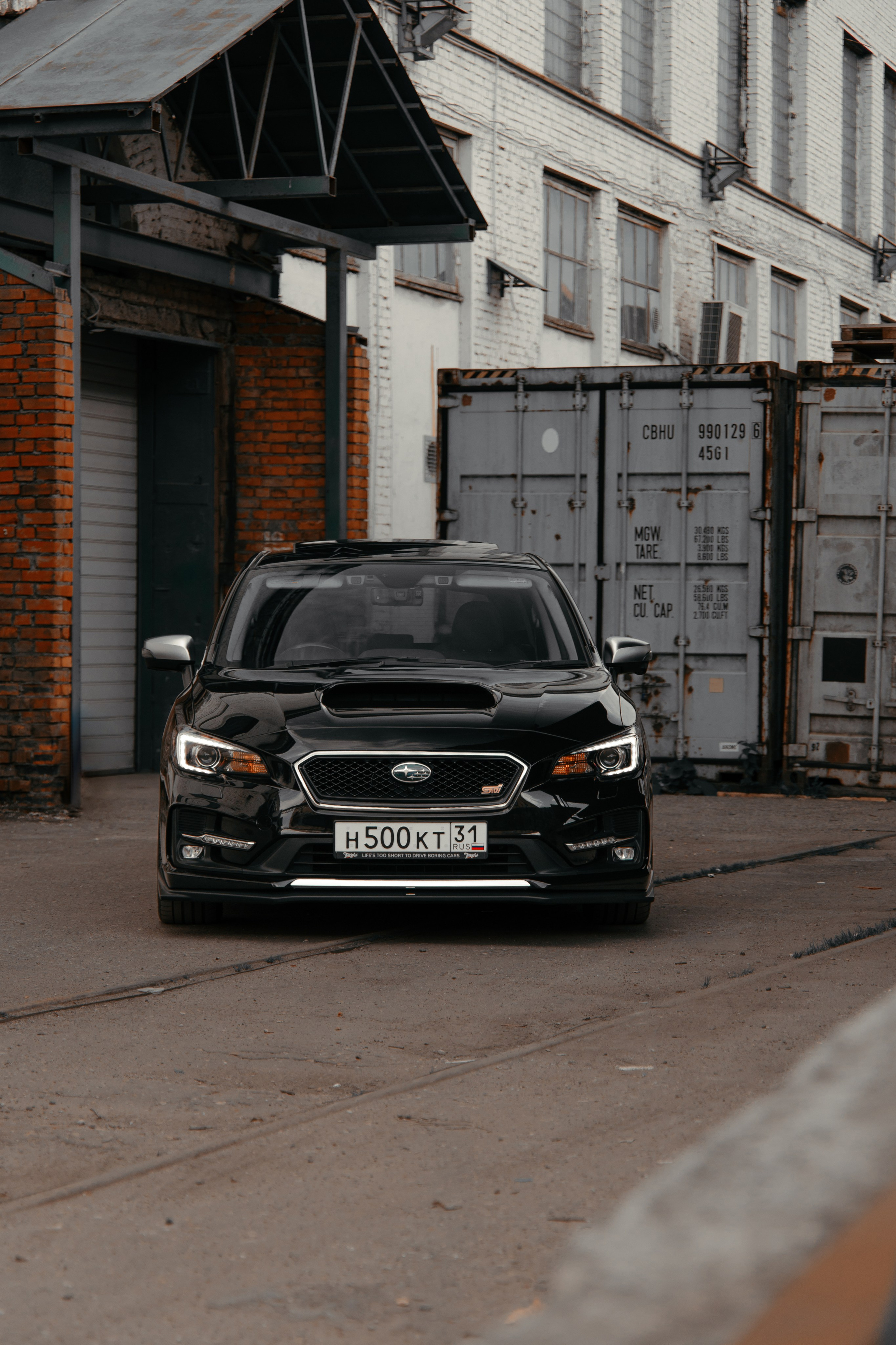 Subaru levorg. DeLorein