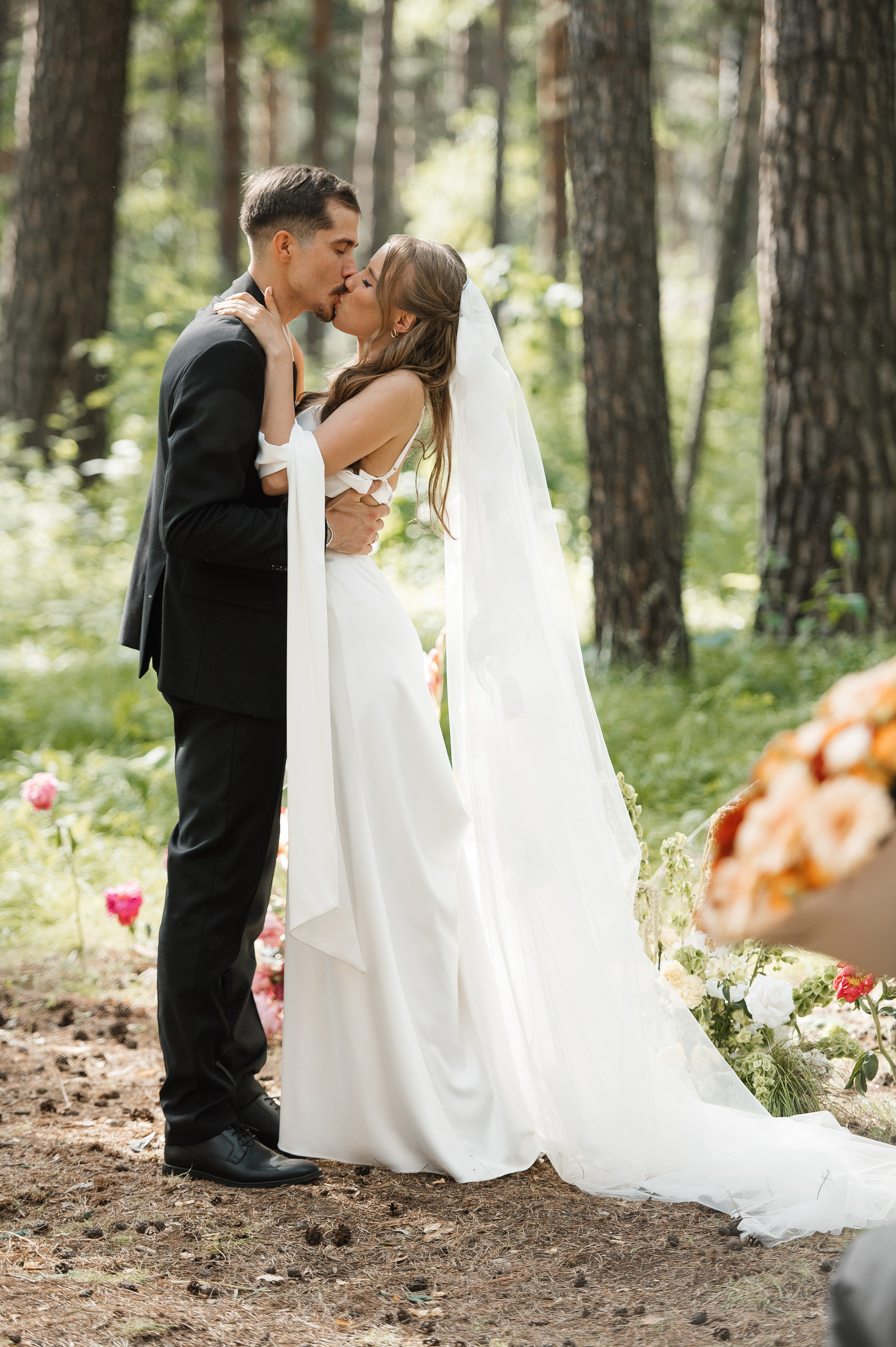 Вот такая заварушка. Свадебный фотограф Саша Базенко