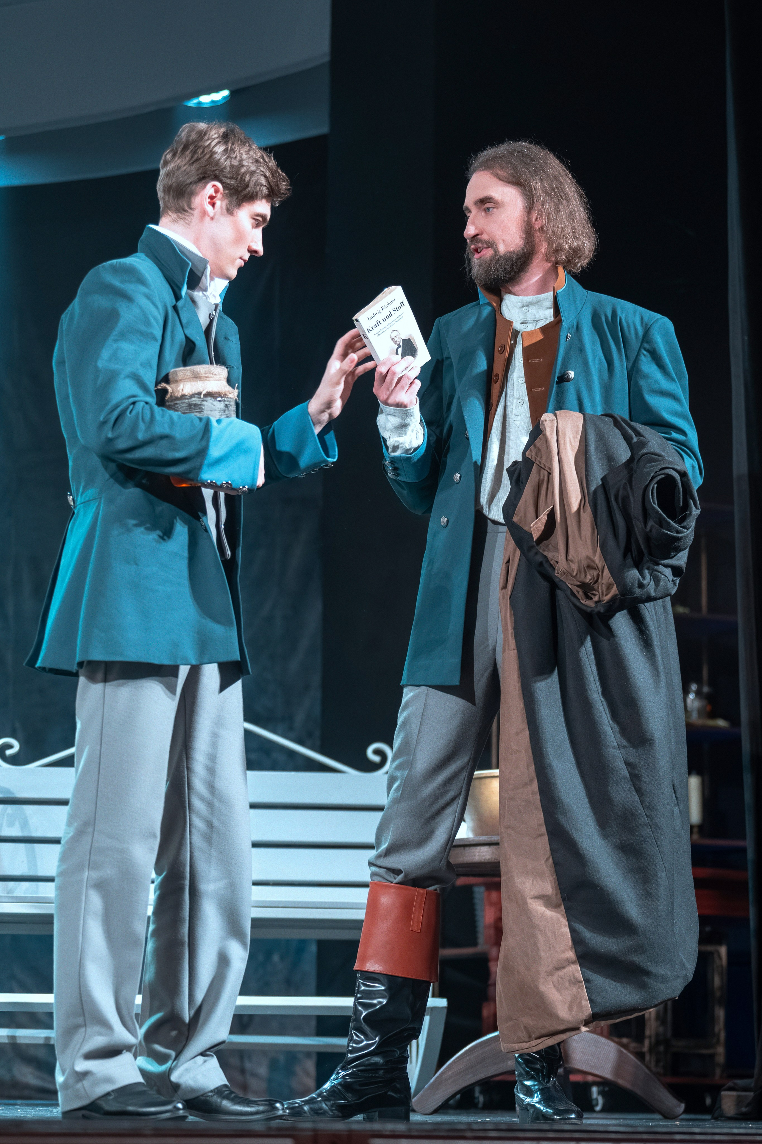 Театр Роста: Отцы и Дети. Сайт фотографа Сергея Абрамова