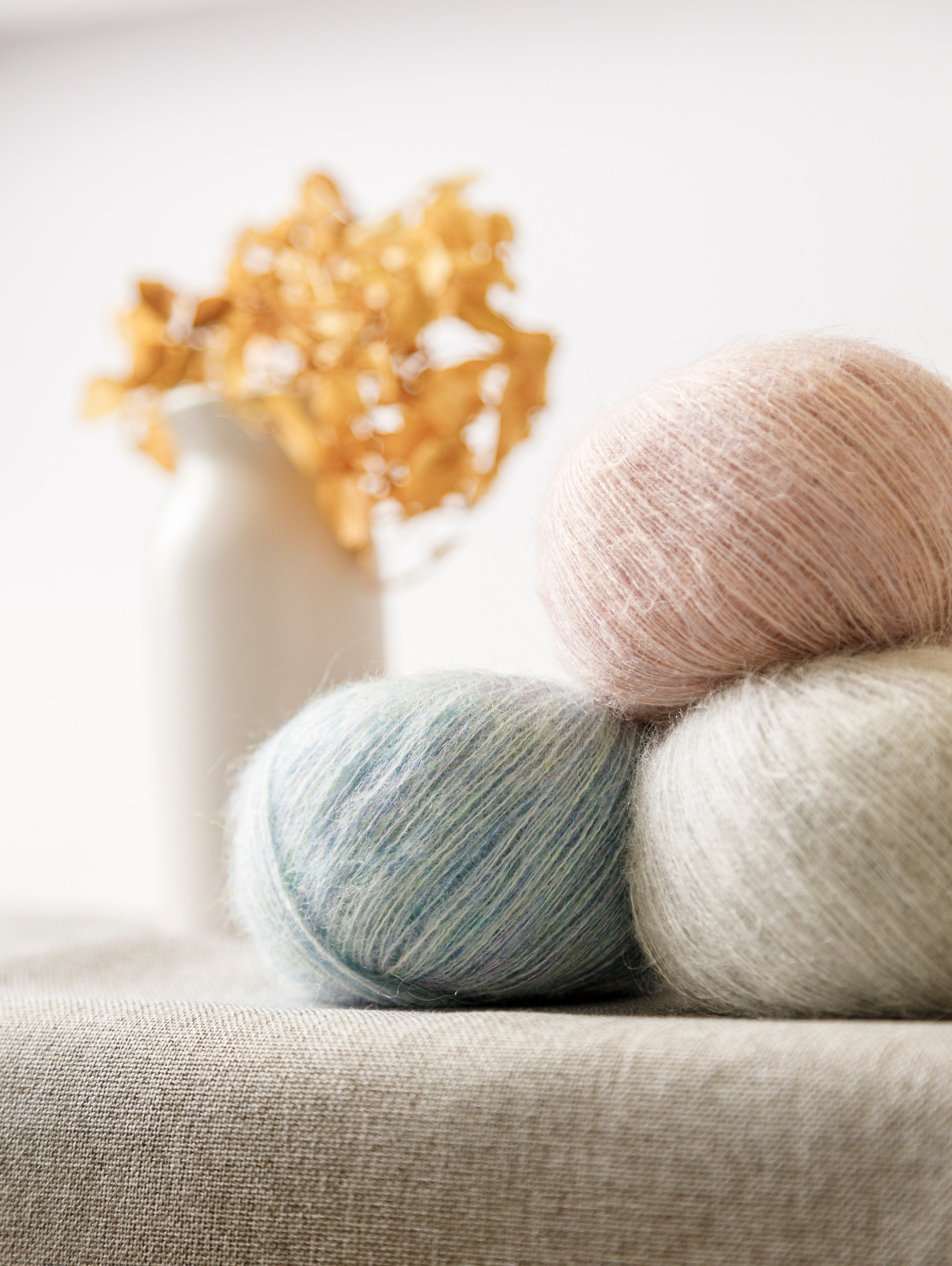 Предметная композиционная съемка фото для сайтов, маркетплейсов, WB, Ozon, Яндекс Маркет и др. Студия коммерческой съемки ХВОЯ