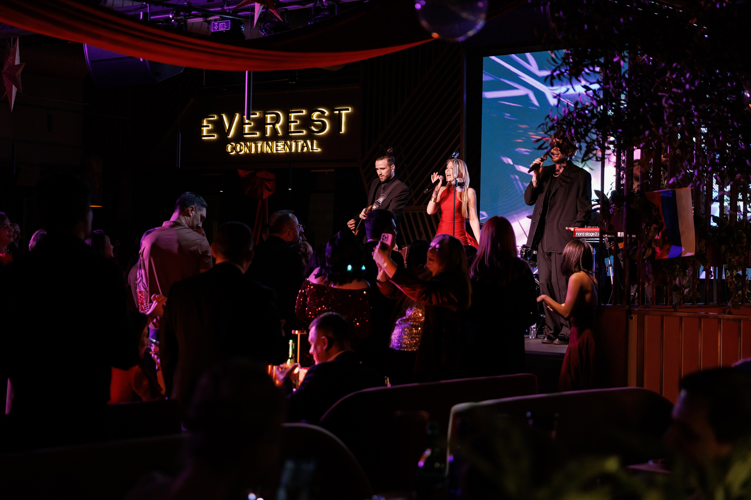 Новогодняя вечеринка клуба «Деньги»