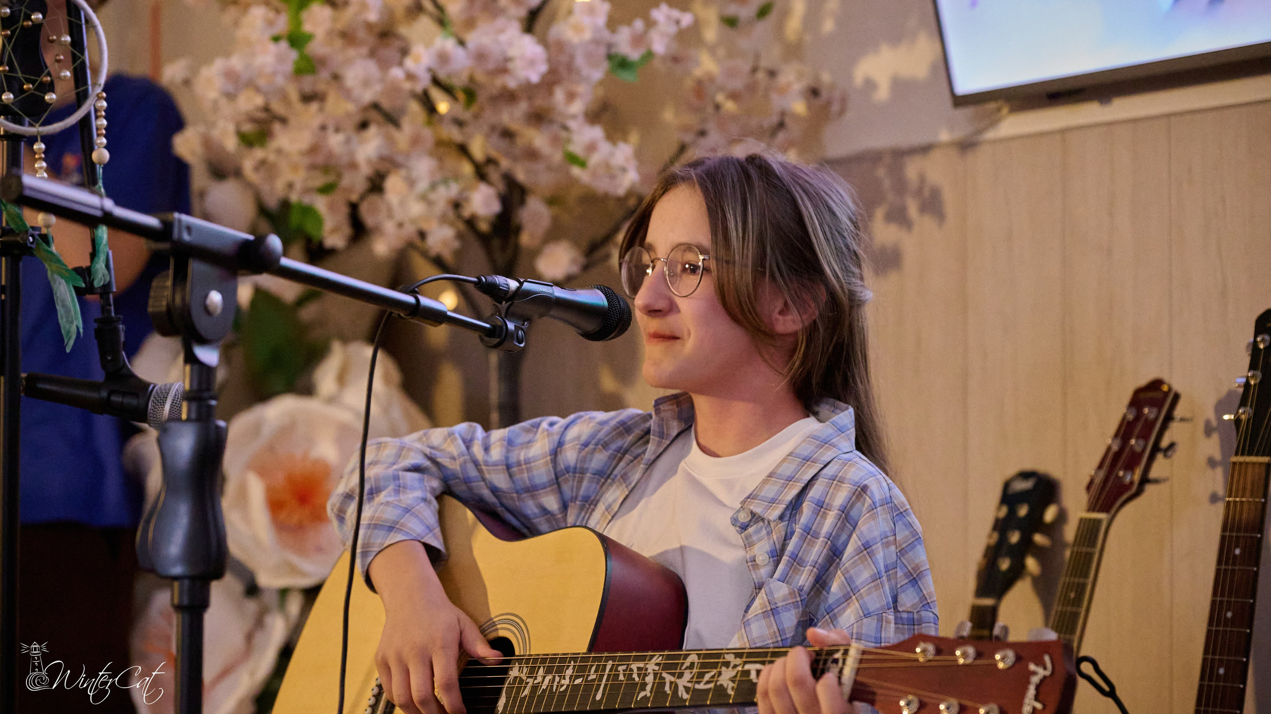 Тёплый Вечер (18.04.26 Чайка). Портретный и репортажный фотограф в Магадане Андрей Нефедов WinterCatPhoto
