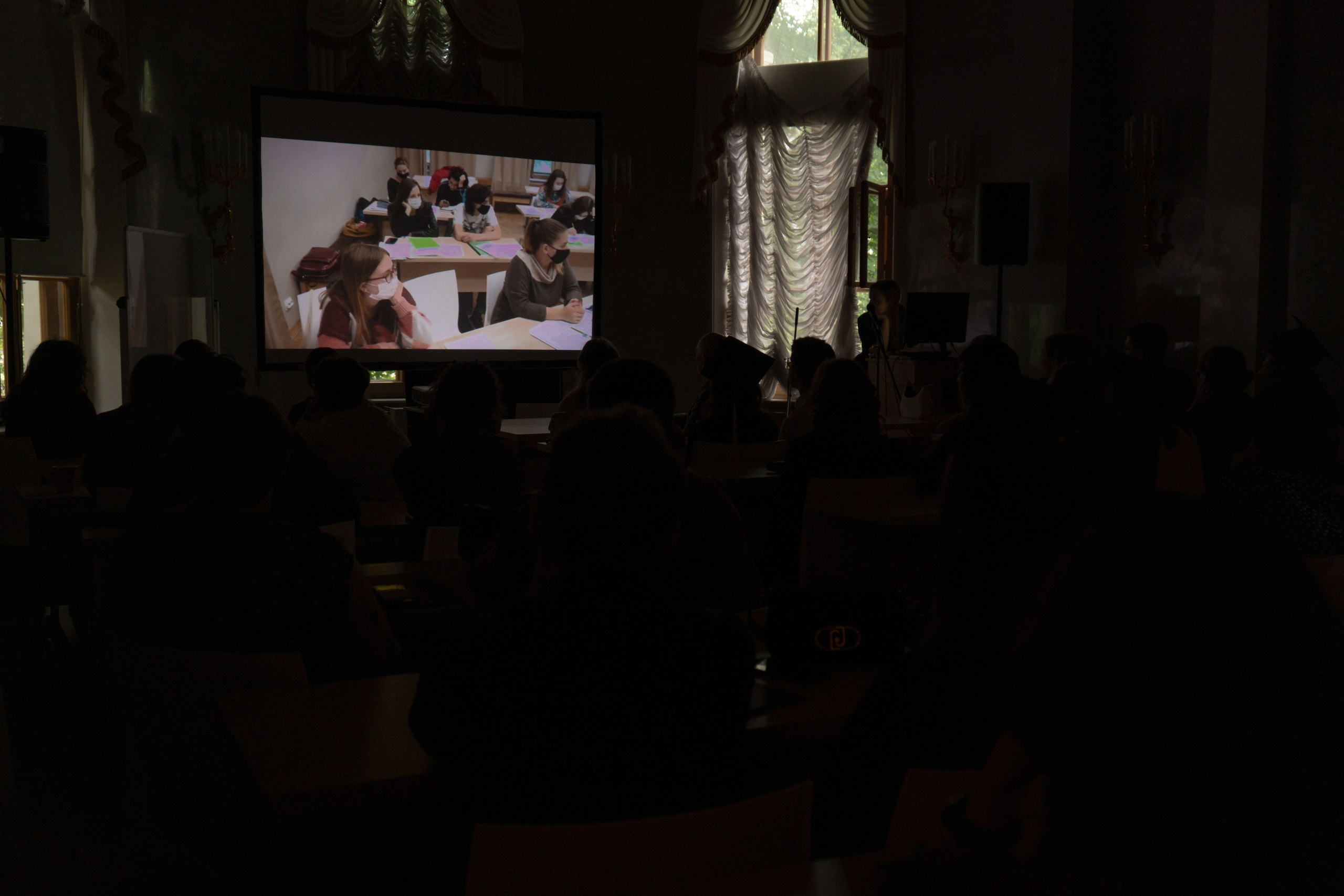 Выпускной Смольный. Юля Мурашова портретный и документальный фотограф