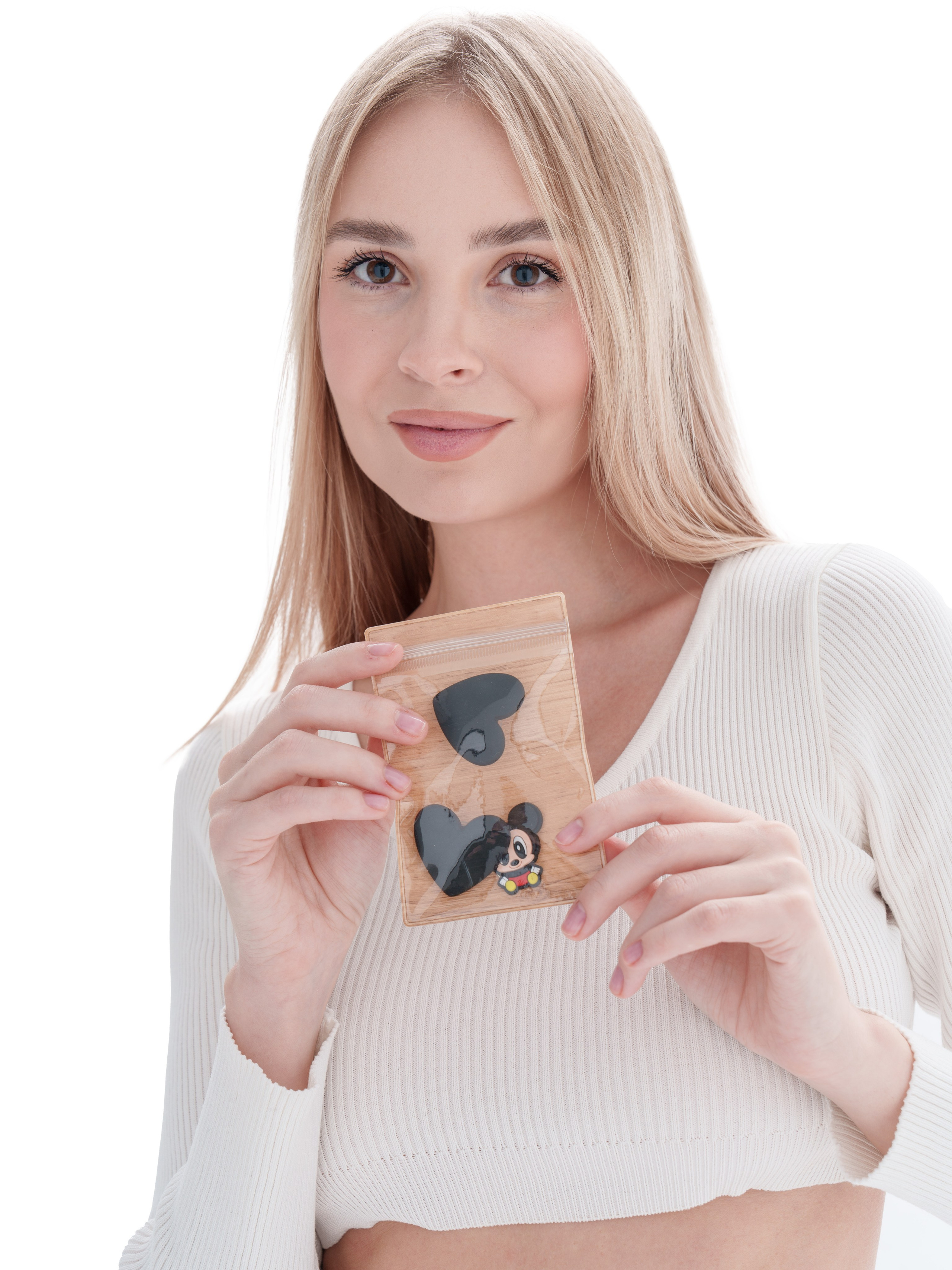 Съемка сережек для WB и OZON. Портретный и Контент фотограф Григорий Семенов (Grifon) в Ижевске