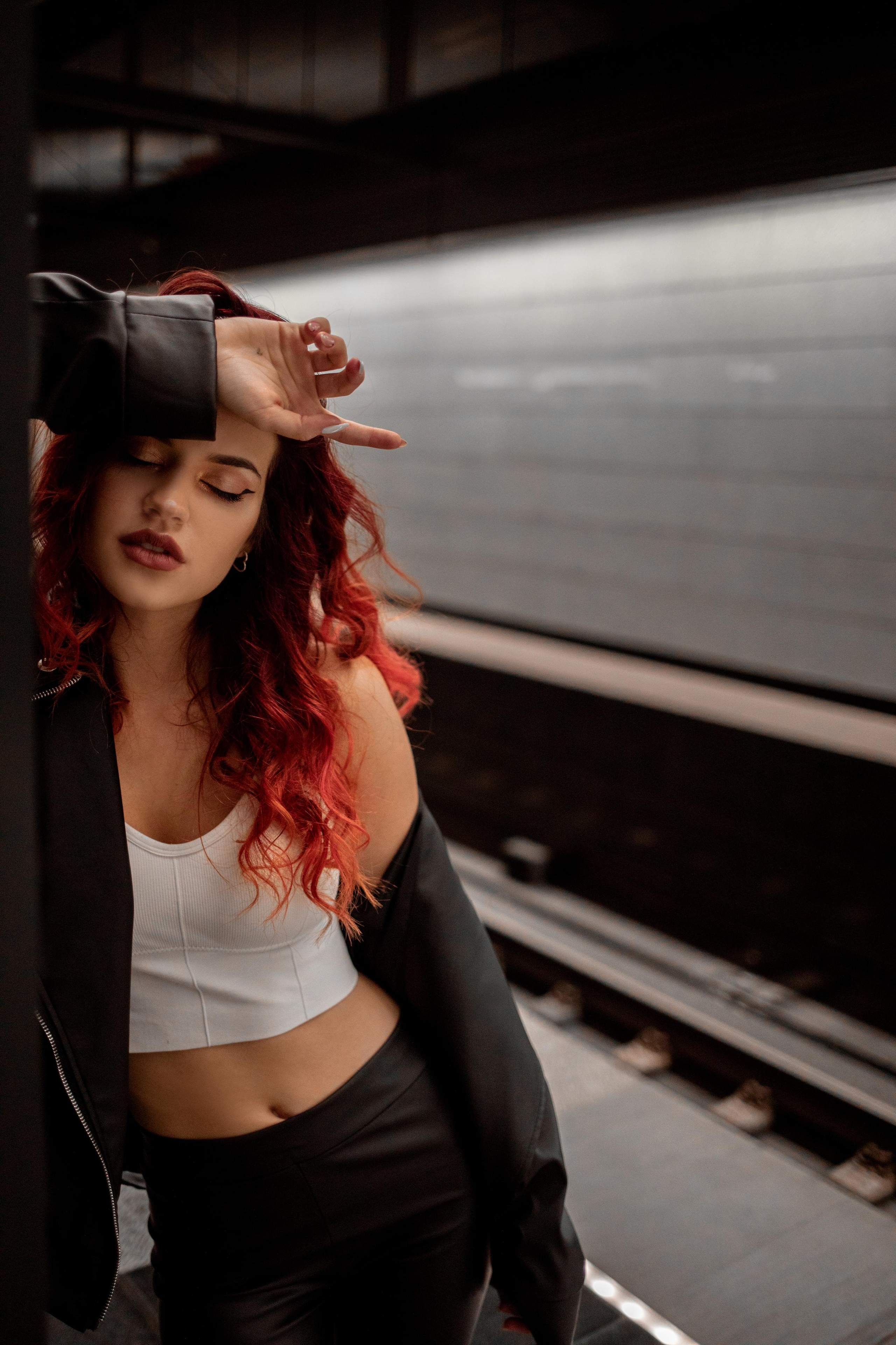 Оля прогулка в метро. Семейный и детский фотограф в Москве Кузьмина Мария