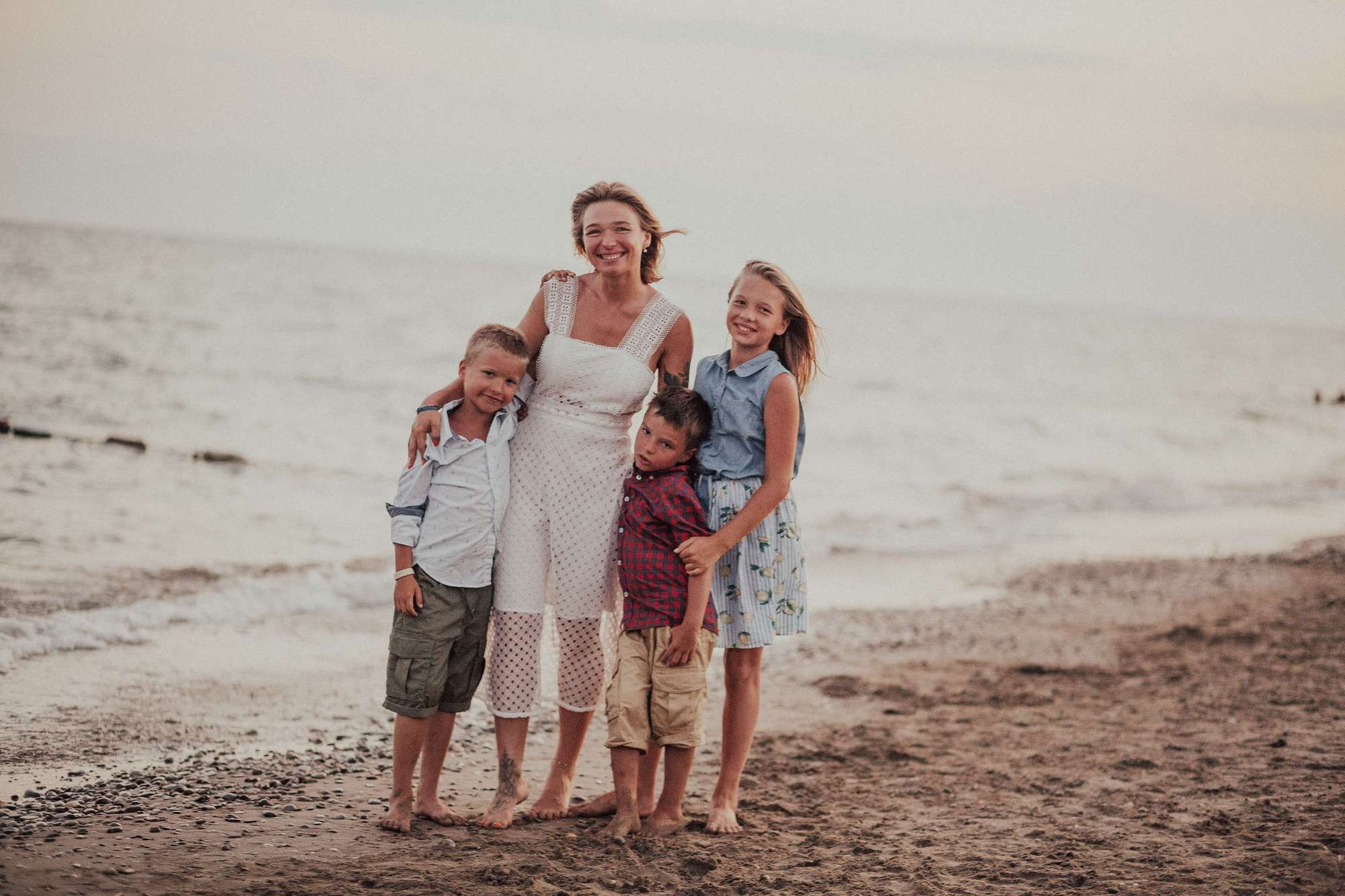 Вика с детьми. Семейный и детский фотограф в Москве Кузьмина Мария