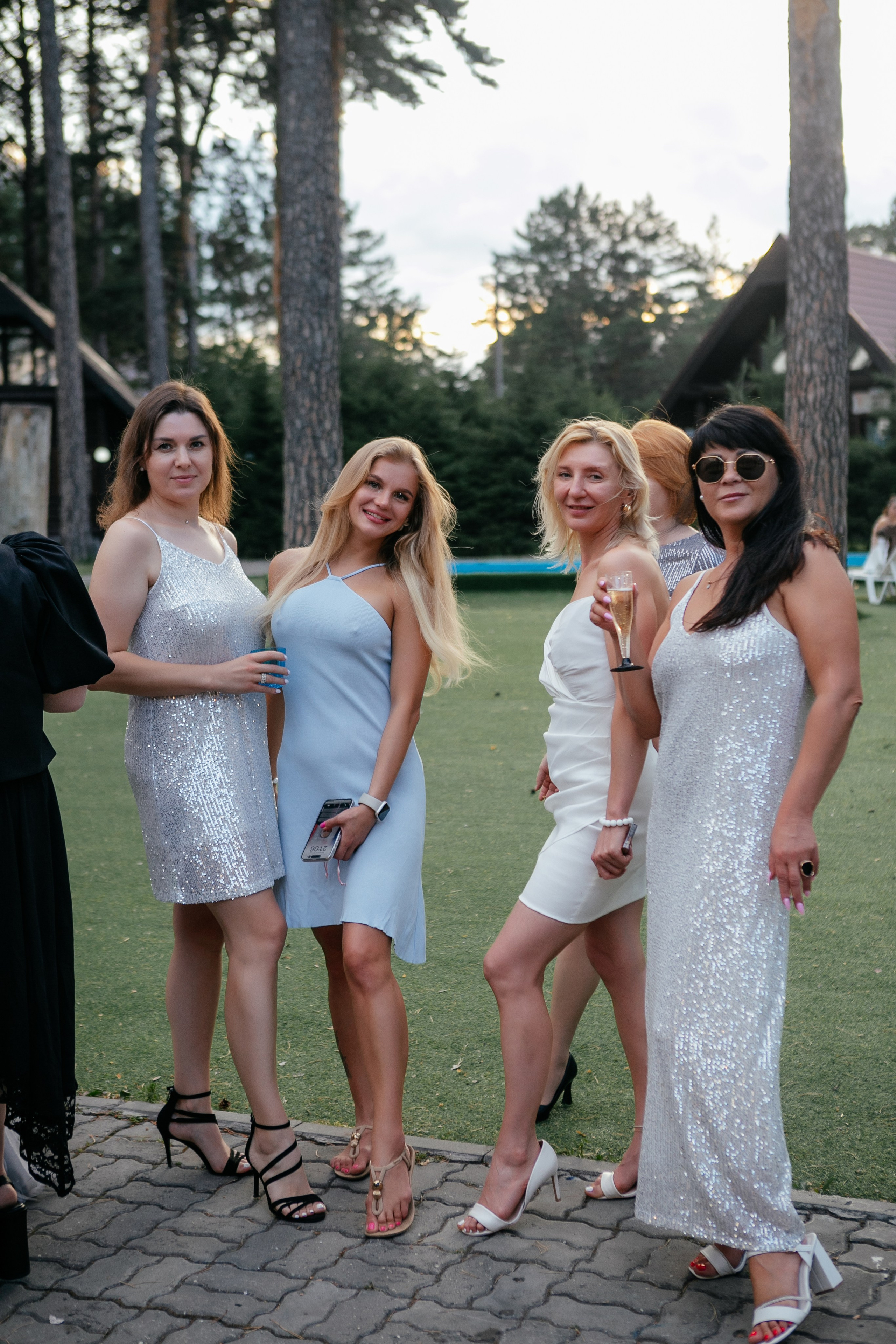 Репортаж с вечеринки в яхт клубе. Главная