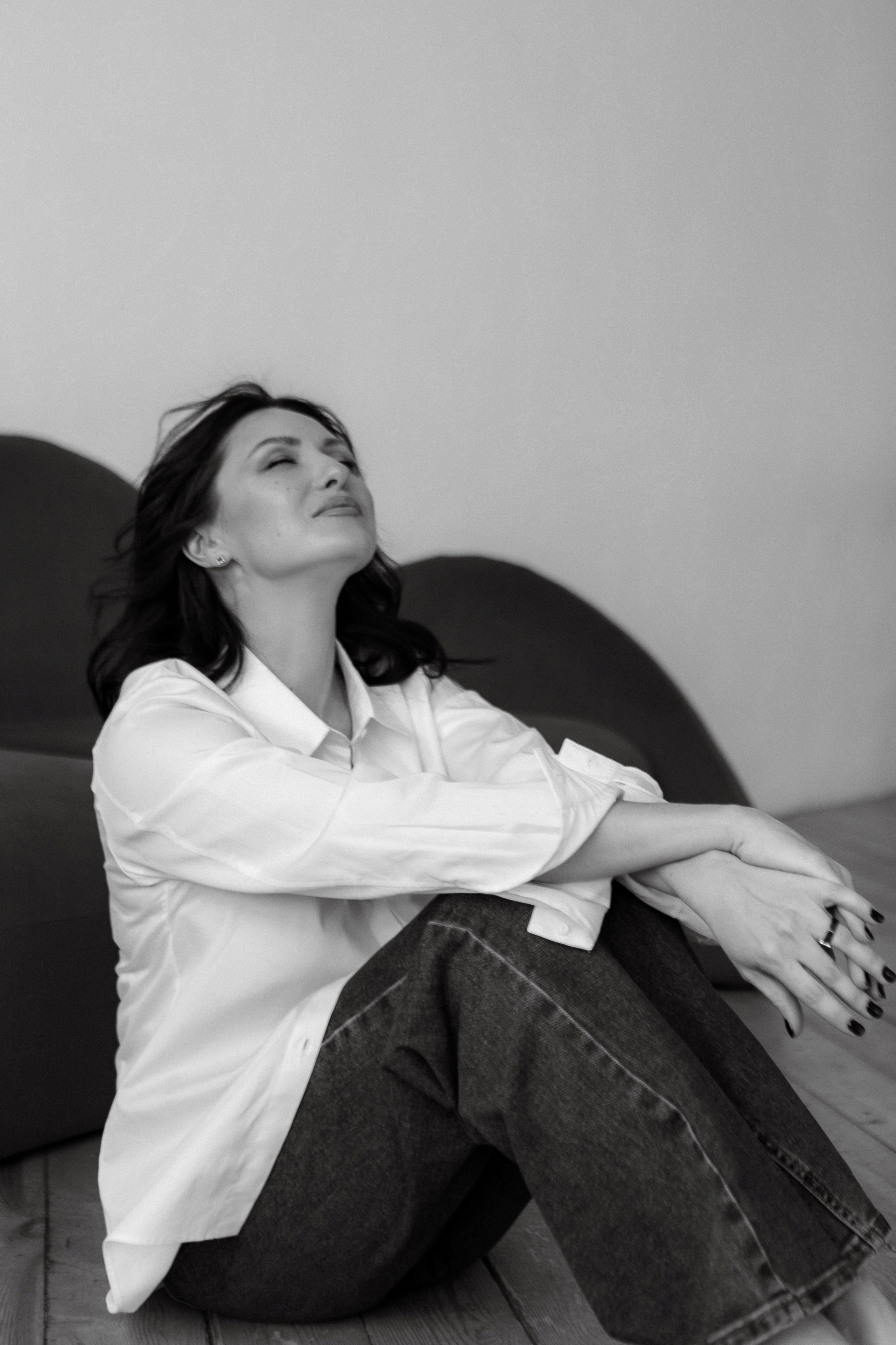 Анна ч/б. Главная