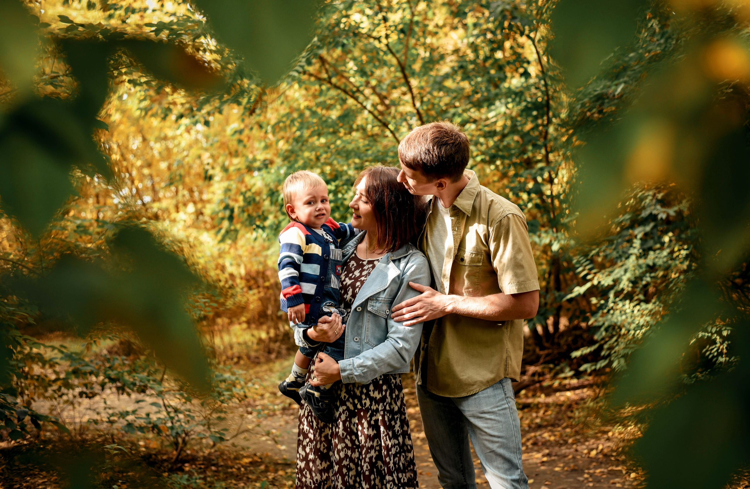 Семейная уличная 2. Свадебный, семейный, детский, контент фотограф в Омске Максим Ильин