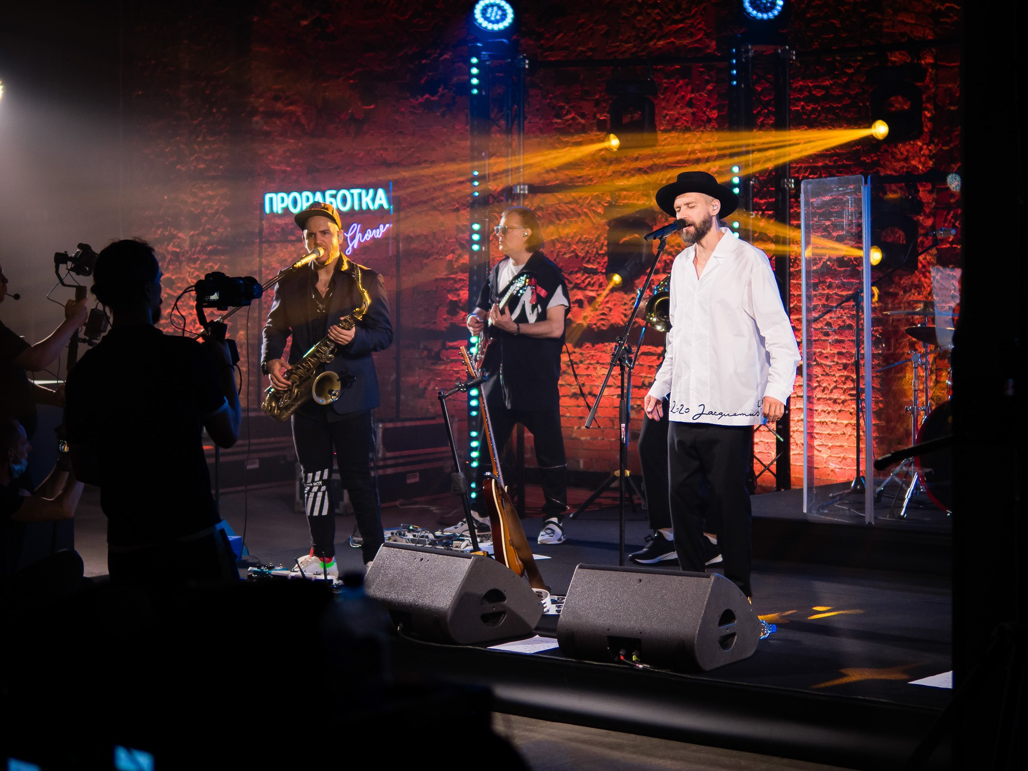 Avito. PRОработка шоу. Репортажный фотограф Денис Тихомиров. Москва