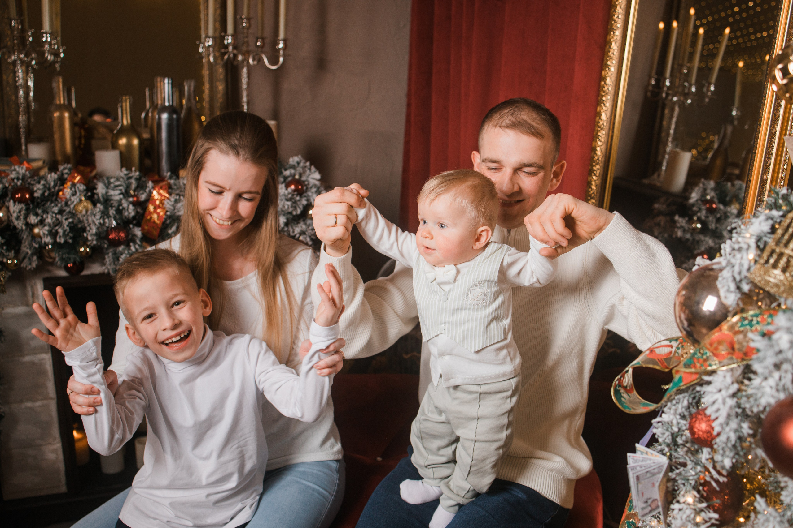 Фотосессия в четвером на фоторамку. Выпускные альбомы в Серпухове