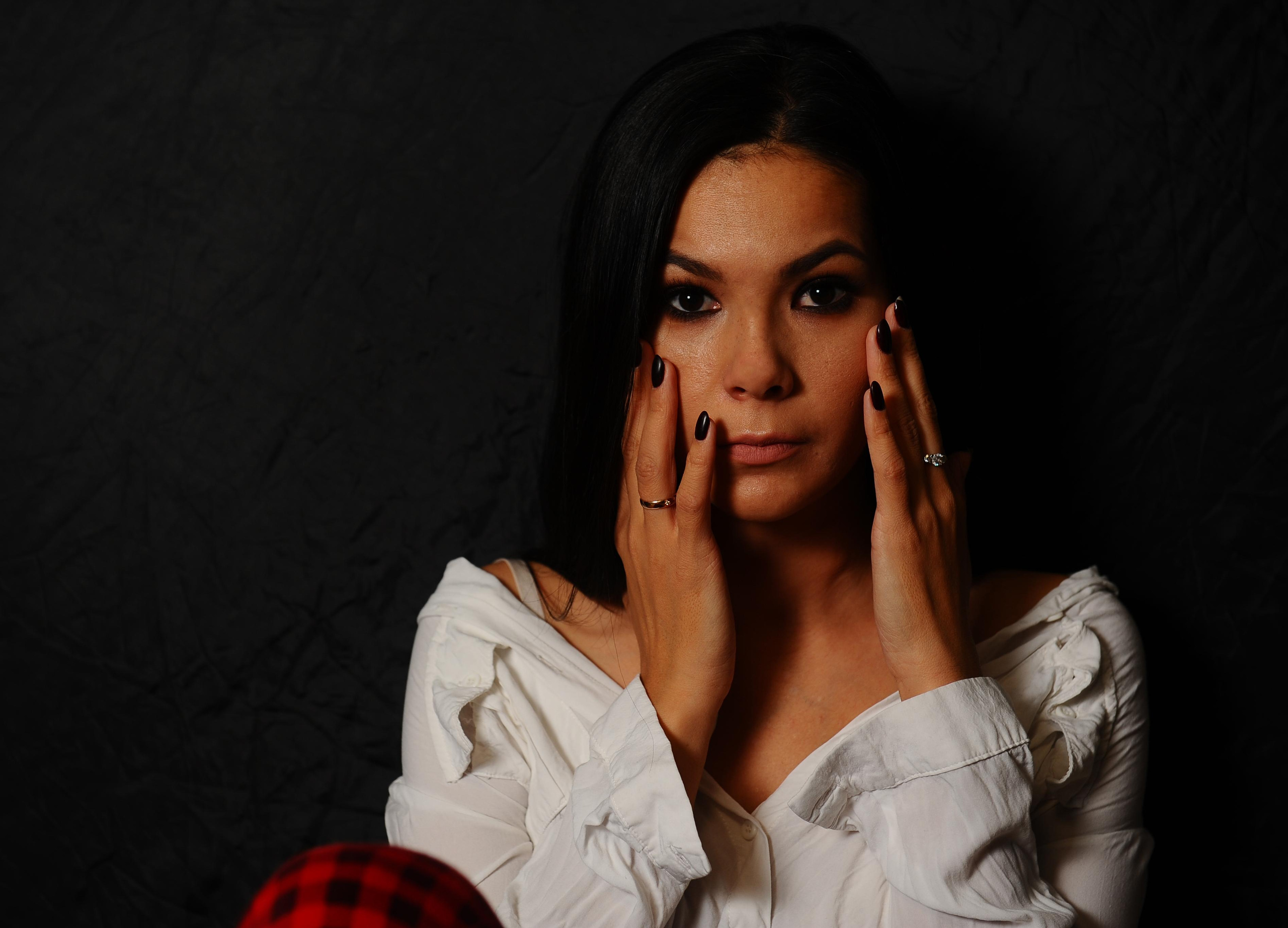 Портрет (Portrait). Главная (Home)