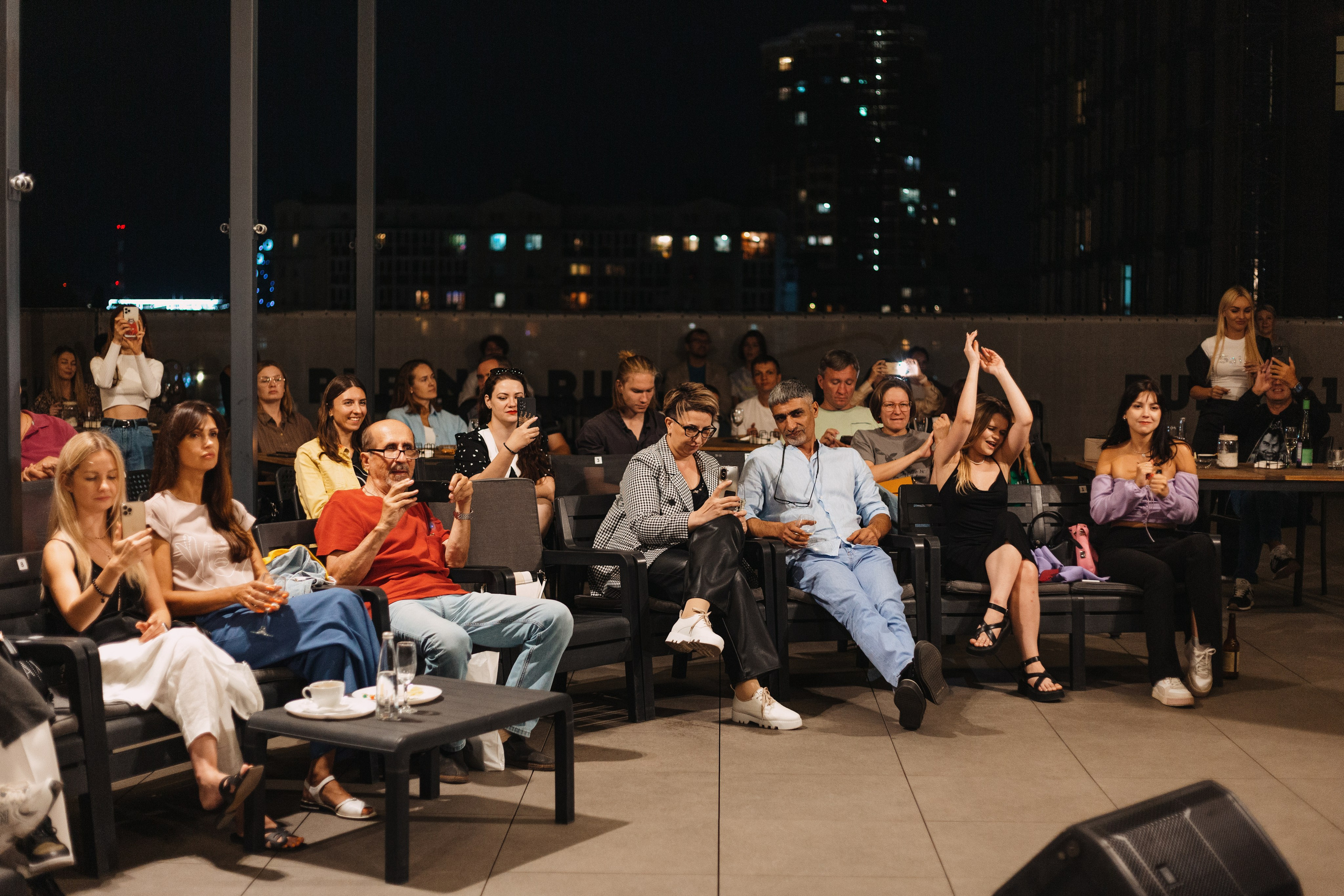 Hills Trio. Главная