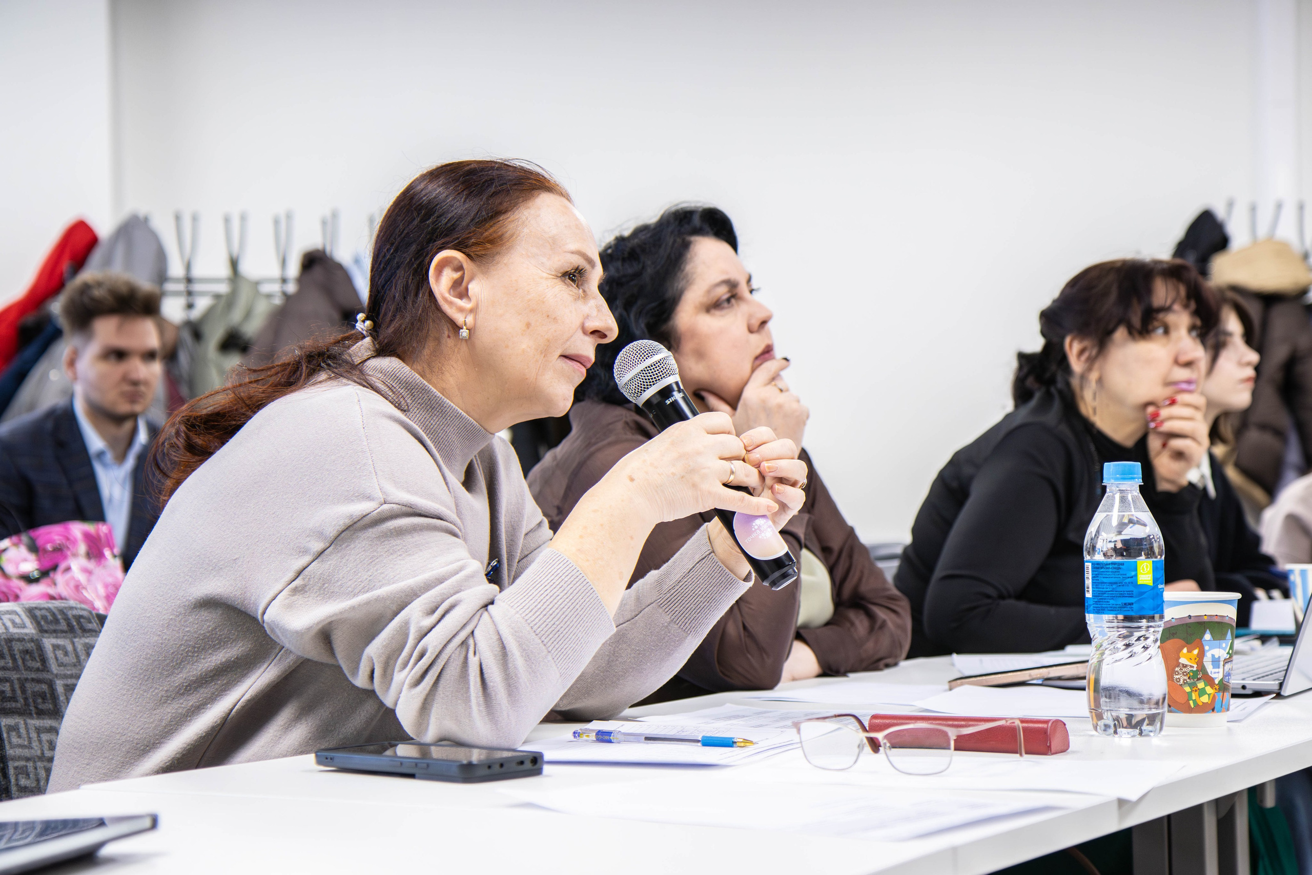 Межвузовская научная конференция. Репортажный фотограф во Владивостоке Анастасия Кострова