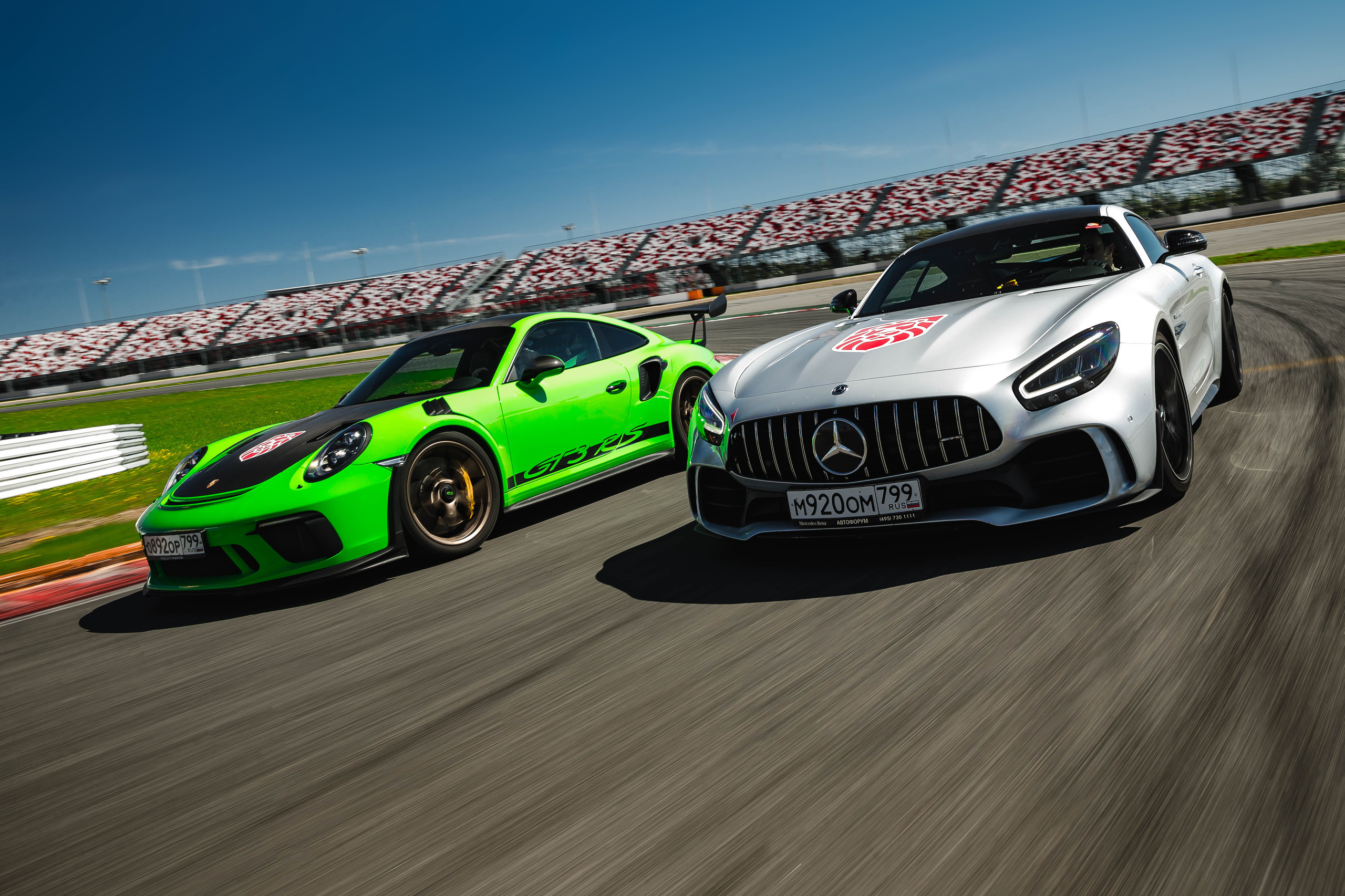 Porsche GT3RS & MB AMG GTR. Фотограф Дмитрий Питерский