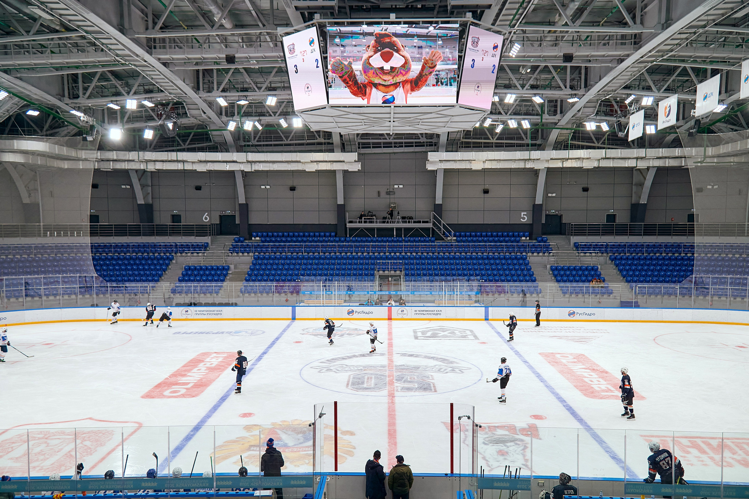 Портфолио репортажной фотосъёмки: Кристалл арена — Хоккей — РусГидро. Фотограф Яковлев Роман — Красноярск