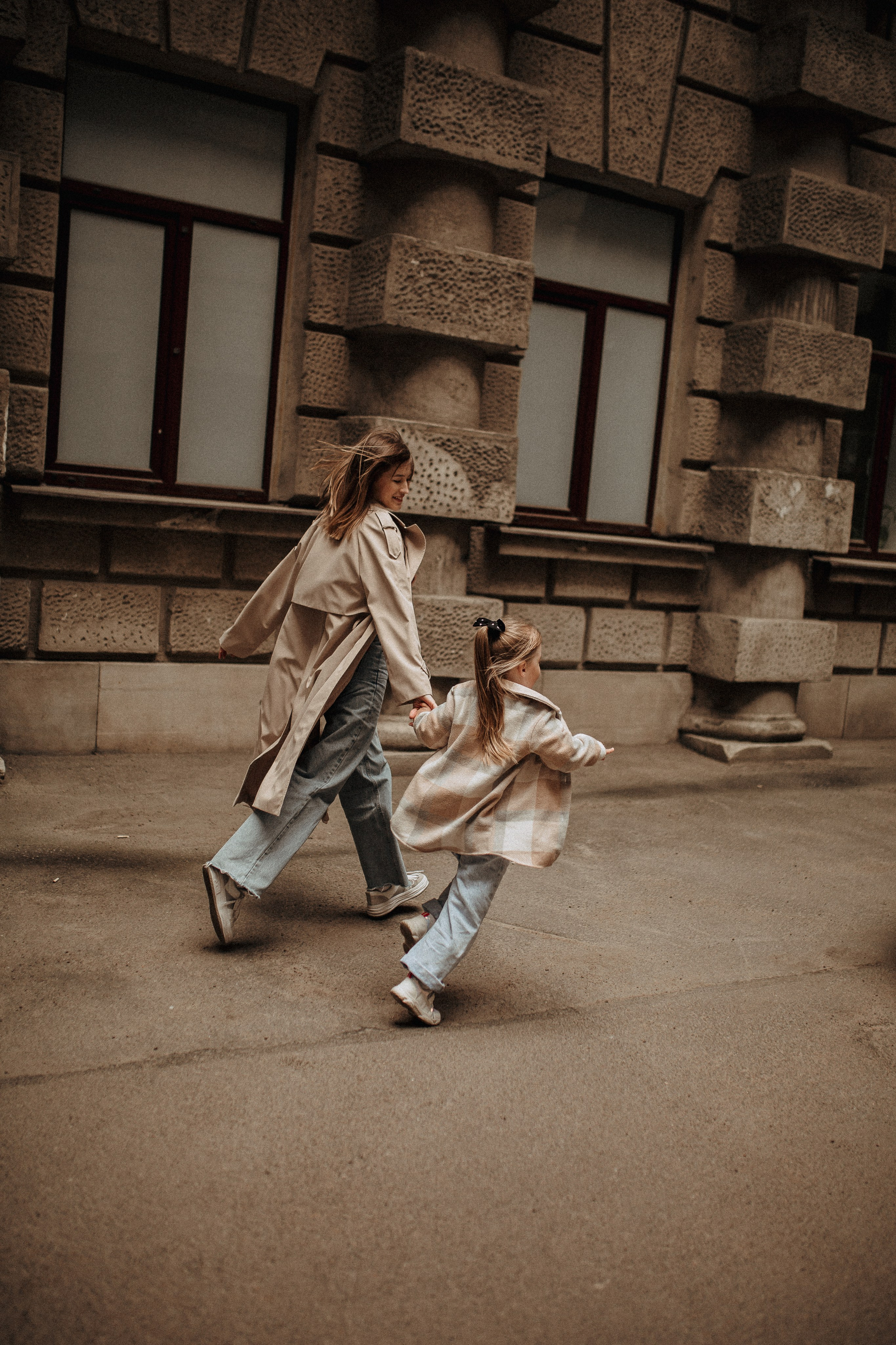 Елена и Алёна Петроградская сторона. Семейный и Свадебный фотограф в Санкт-Петербурге Плохая Екатерина